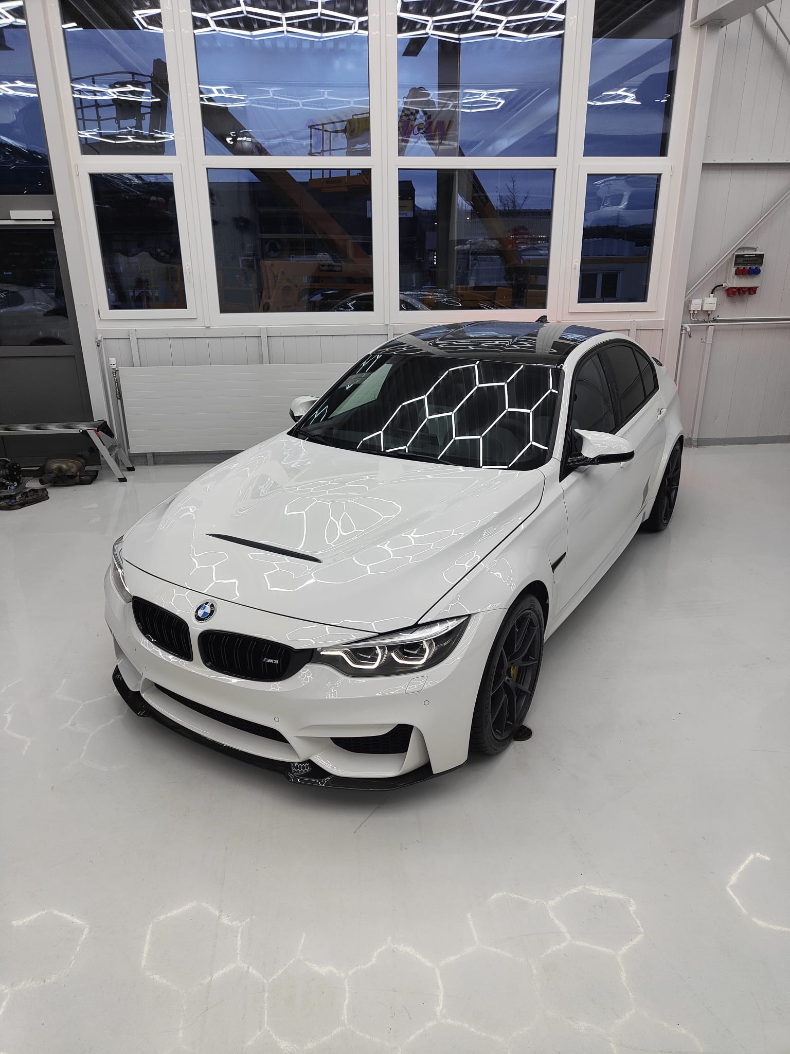BMW M3 CS Drivelogic-image-0