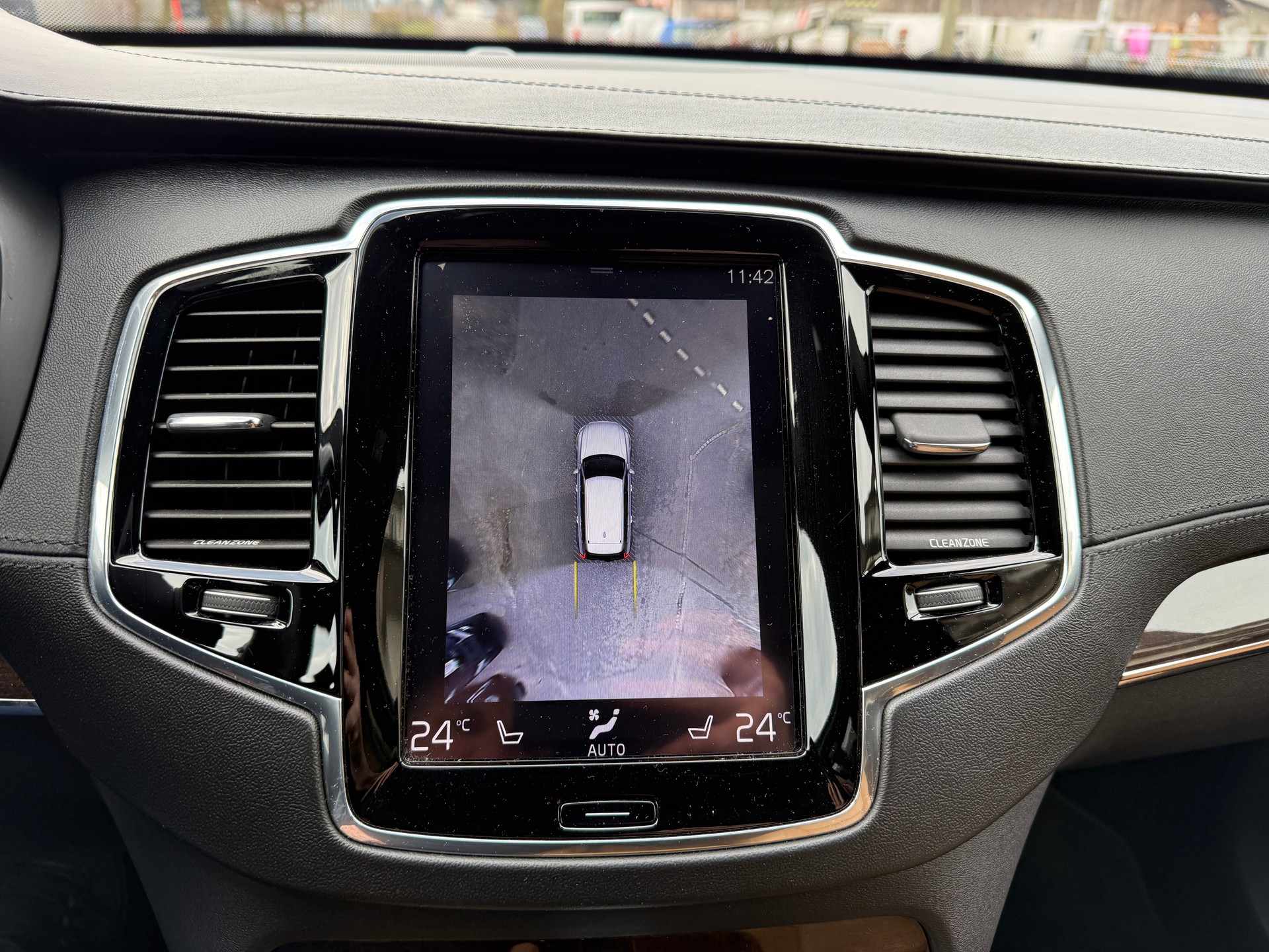 VOLVO XC90 D5 AWD Inscription Geartronic-image-9