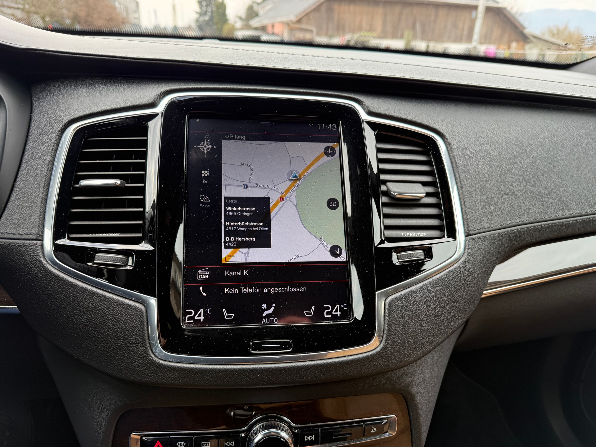 VOLVO XC90 D5 AWD Inscription Geartronic-image-8