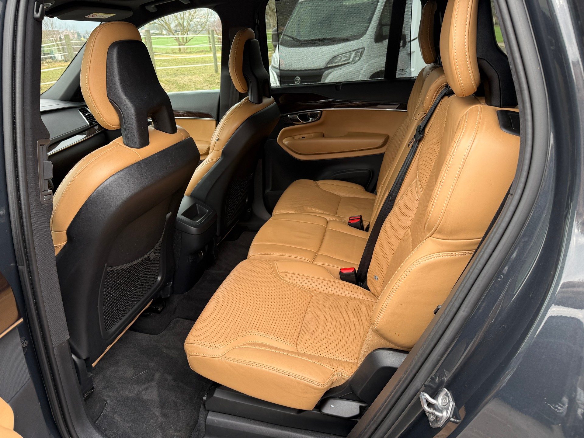 VOLVO XC90 D5 AWD Inscription Geartronic-image-14