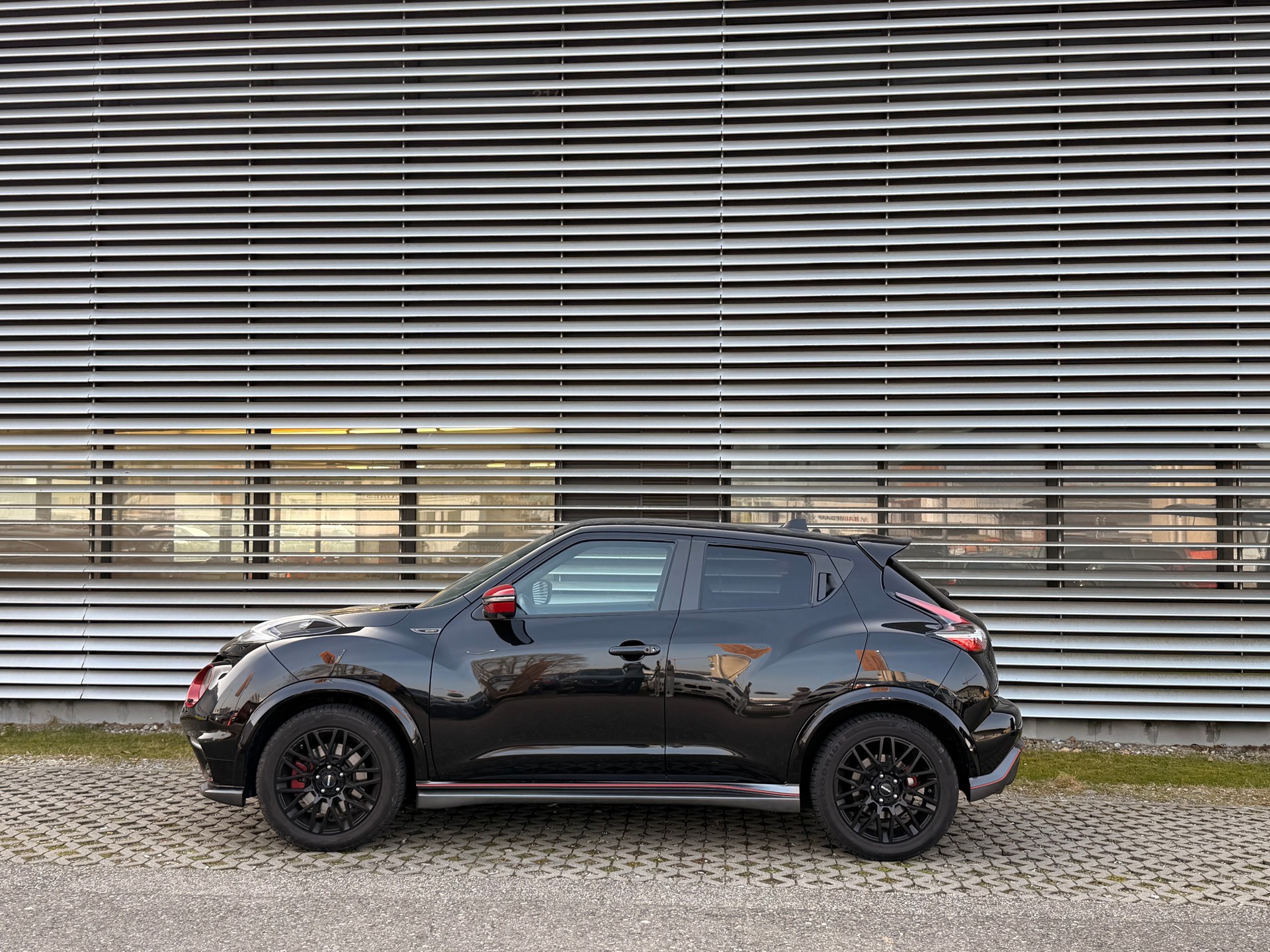 NISSAN Juke 1.6 DIG-T Nismo RS 4x4 Xtronic M-CVT-image-4