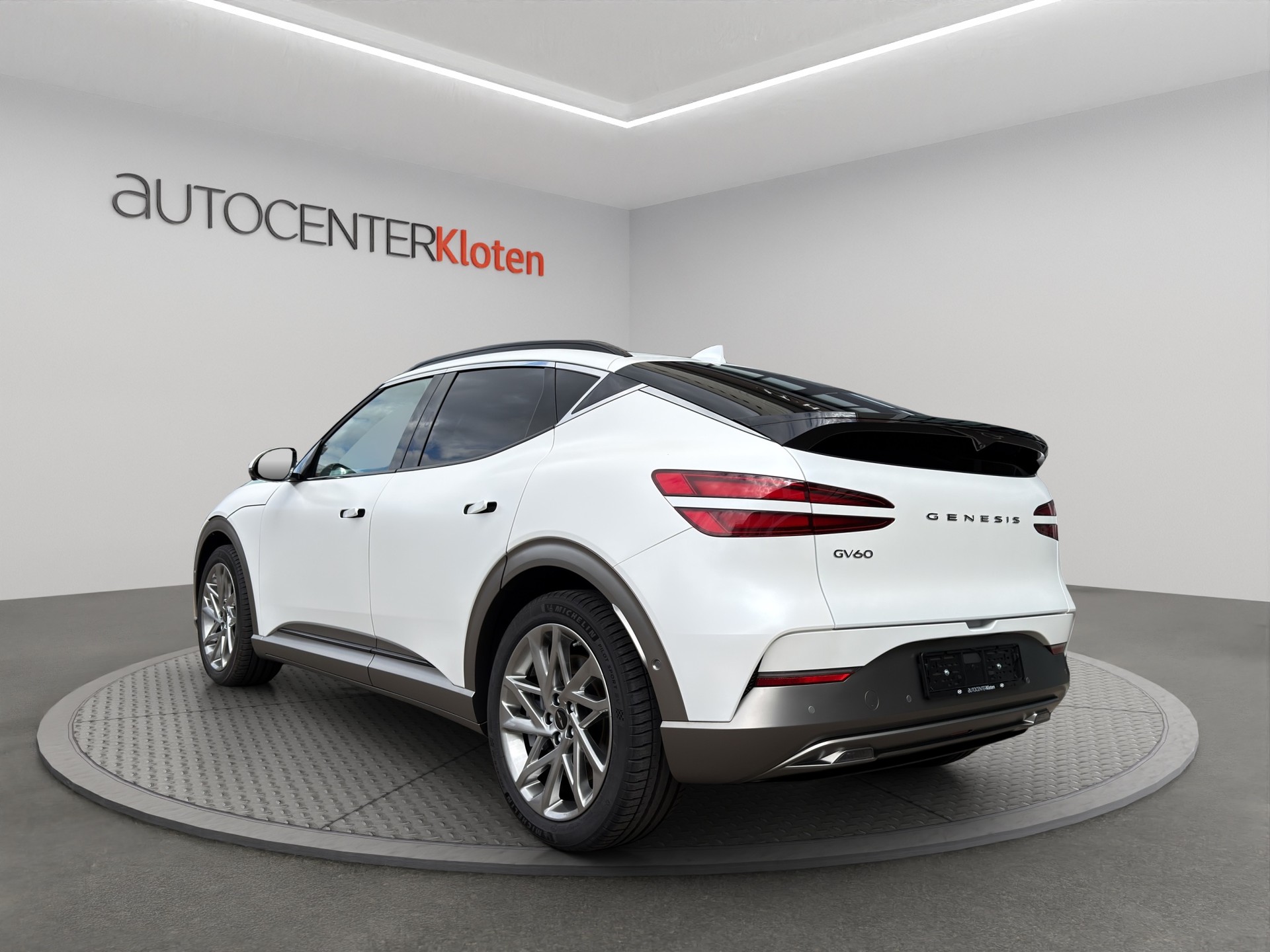 GENESIS GV60 Dual Motor Sport AWD-image-3