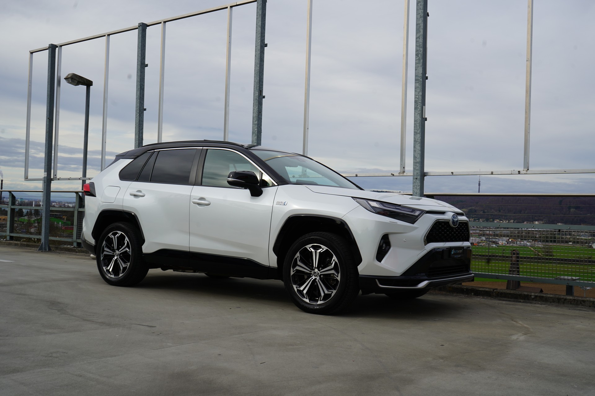TOYOTA RAV-4 2.5 PHEV GR SPORT E-CVT 4WD l 306 PS-image-6