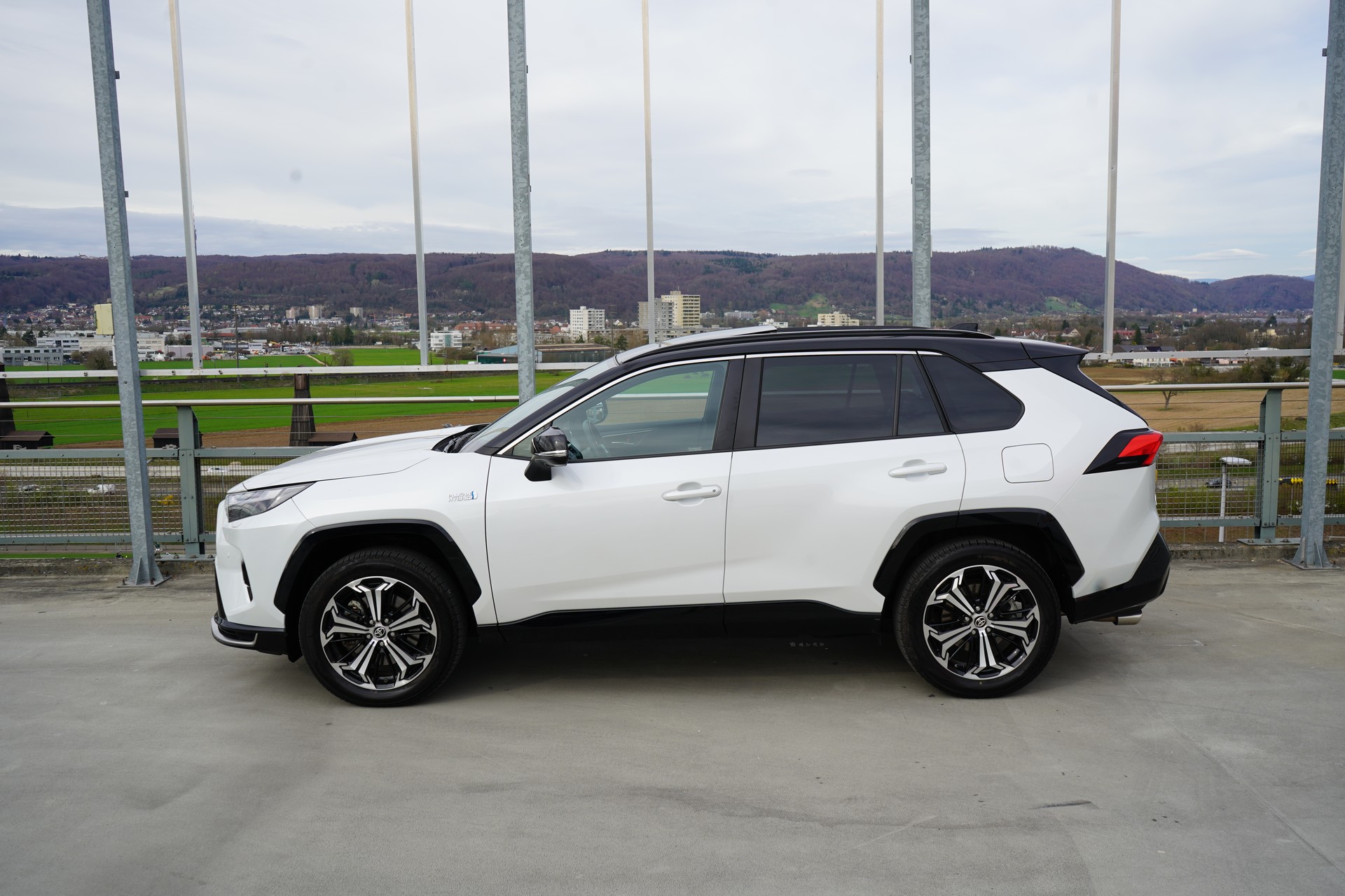 TOYOTA RAV-4 2.5 PHEV GR SPORT E-CVT 4WD l 306 PS-image-5