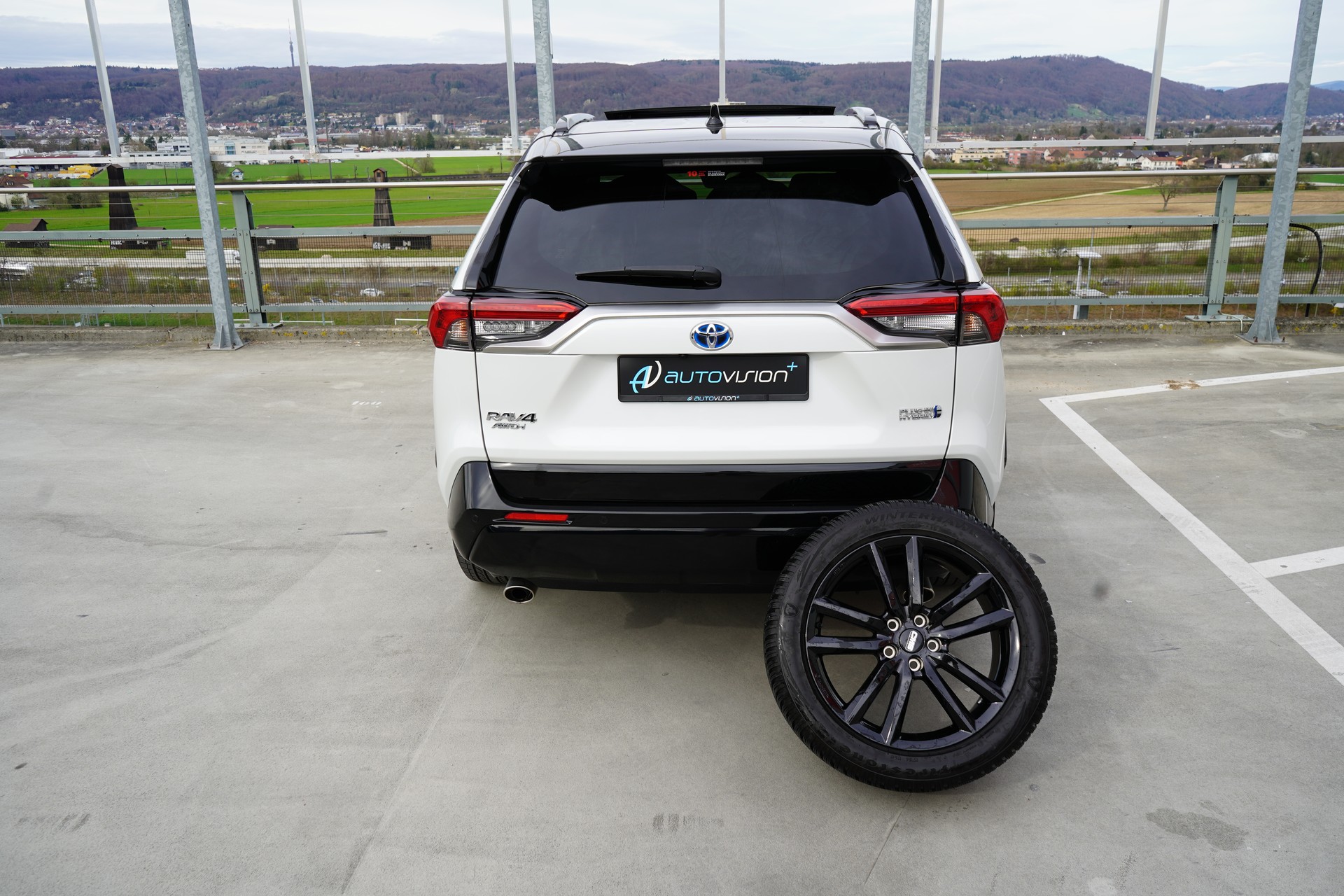 TOYOTA RAV-4 2.5 PHEV GR SPORT E-CVT 4WD l 306 PS-image-15