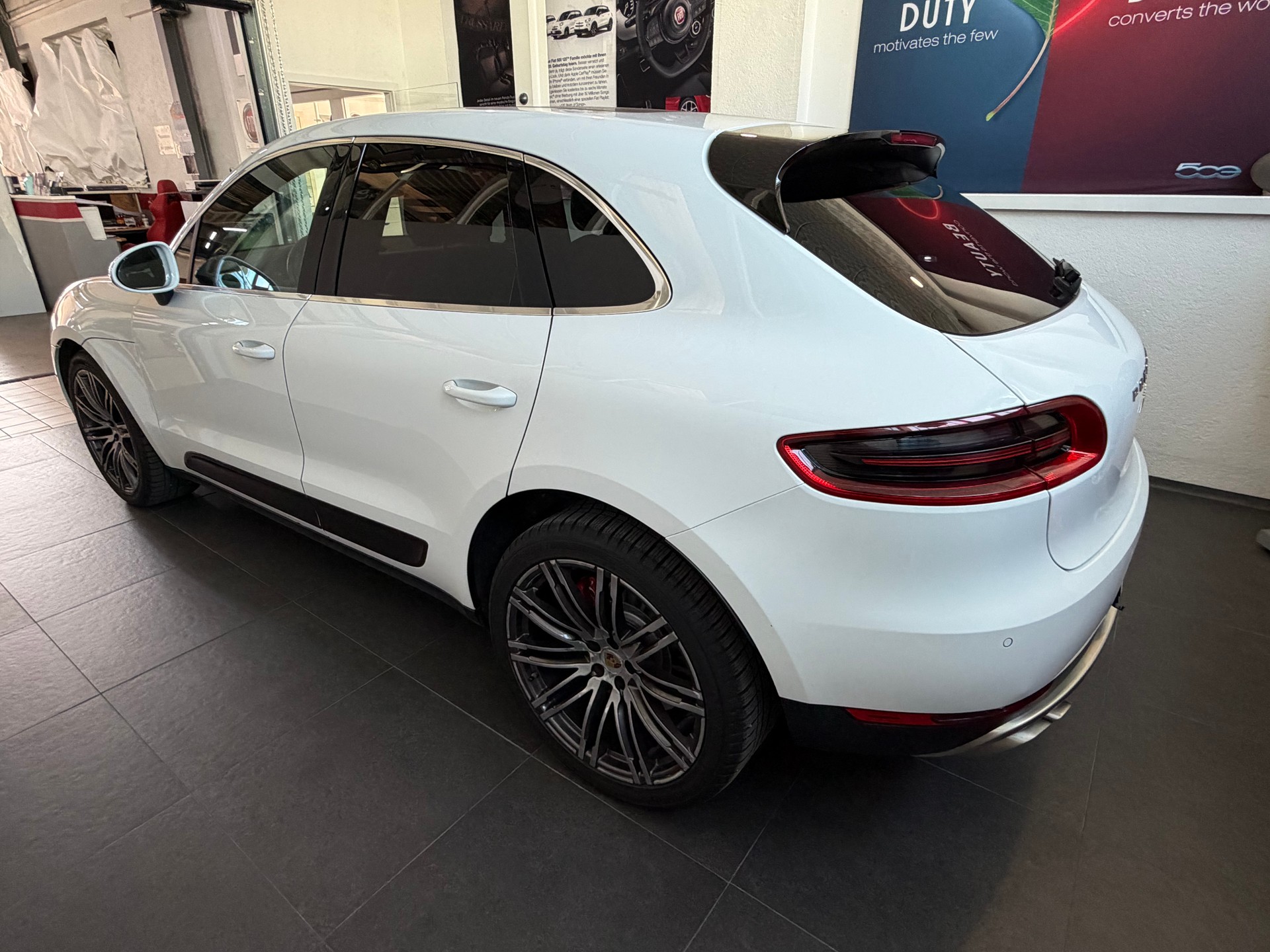 PORSCHE Macan Turbo PDK-image-8