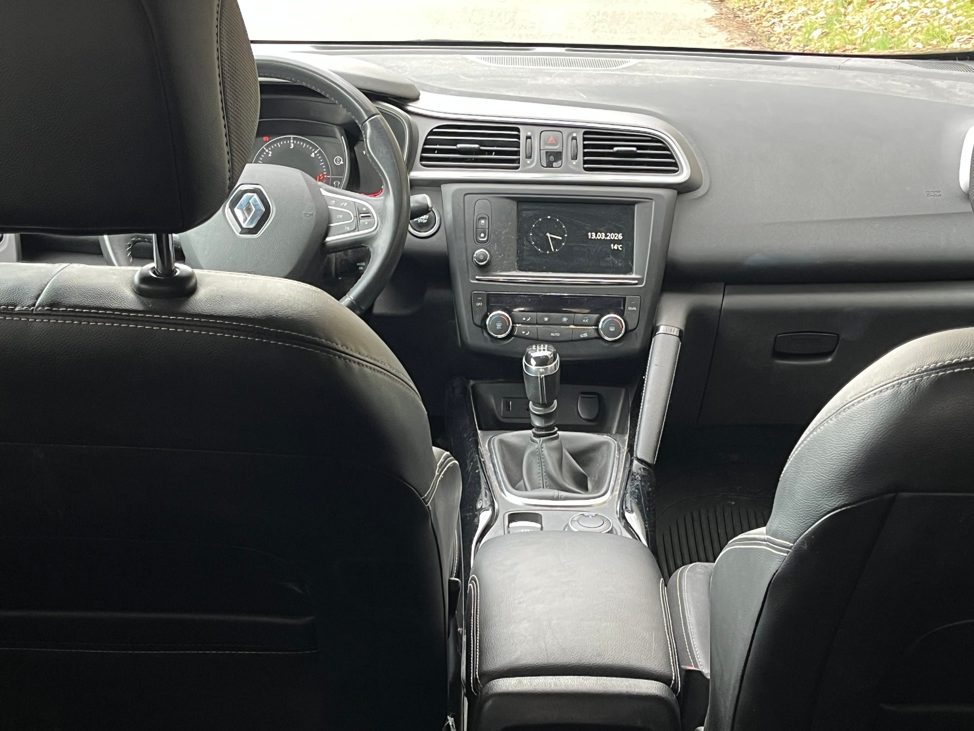 RENAULT Kadjar 1.6 dCi Zen 4x4-image-4