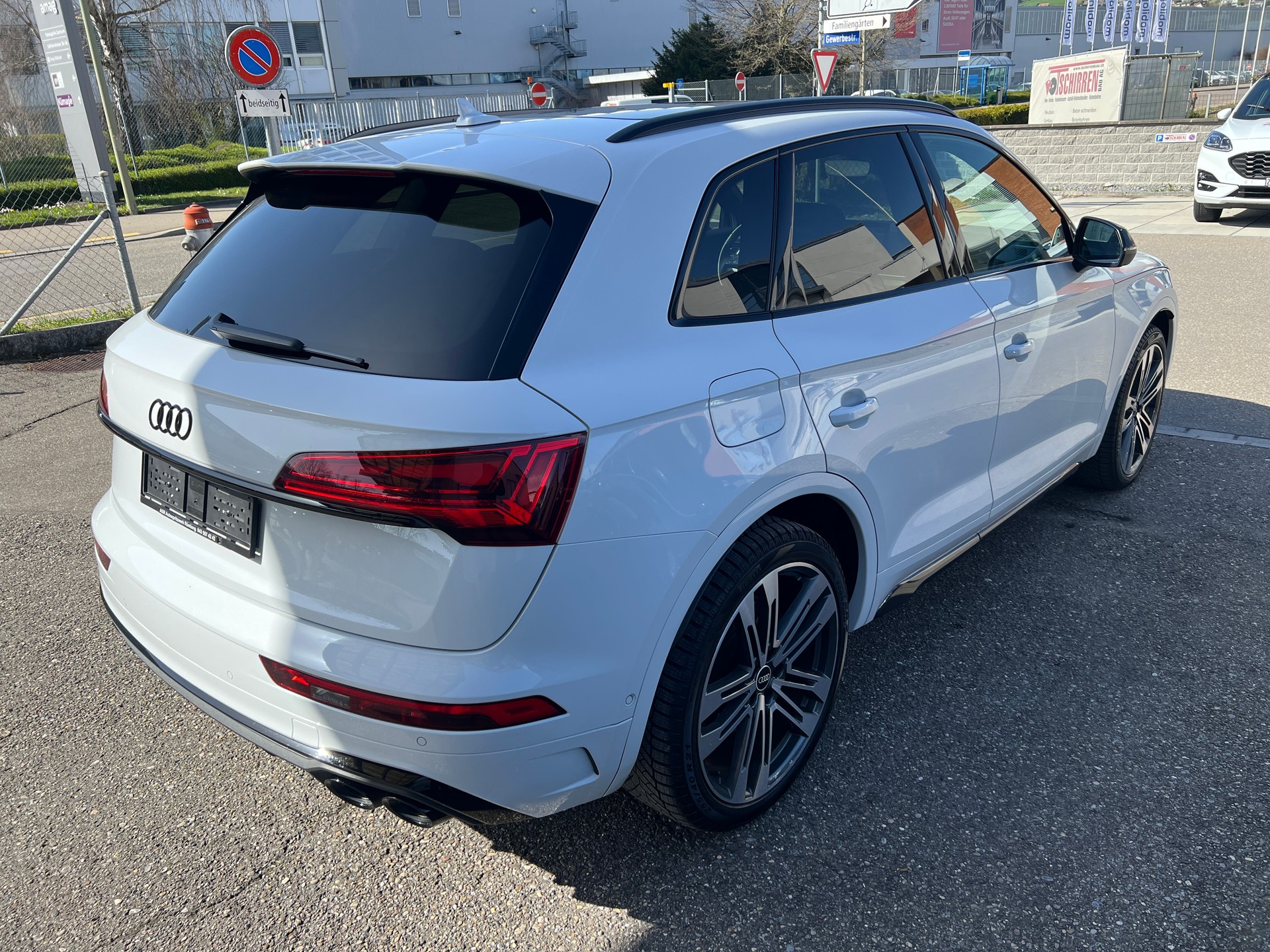 AUDI SQ5 TDI quattro tiptronic-image-2