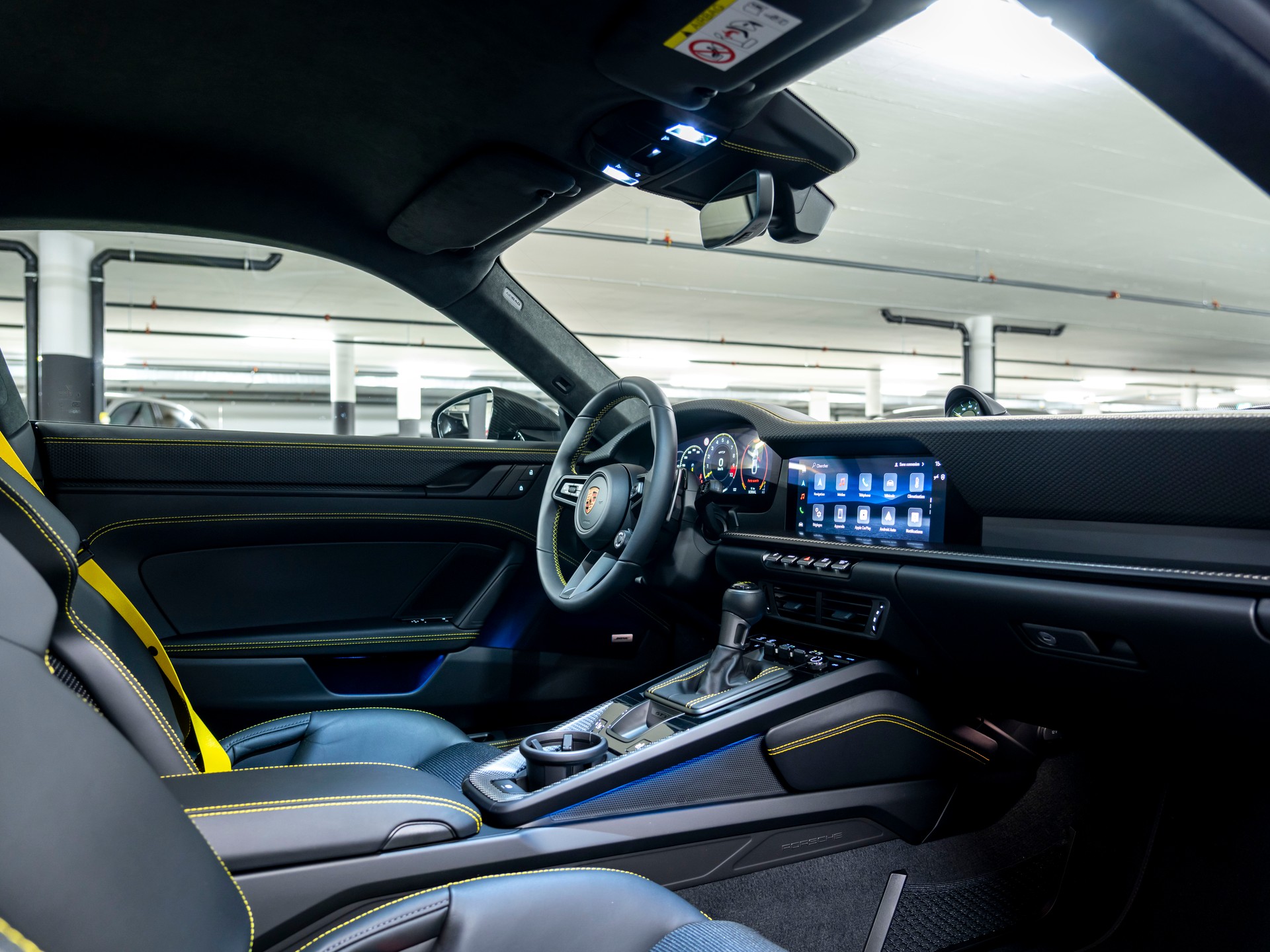 PORSCHE 911 Carrera GT3 Touring-image-26