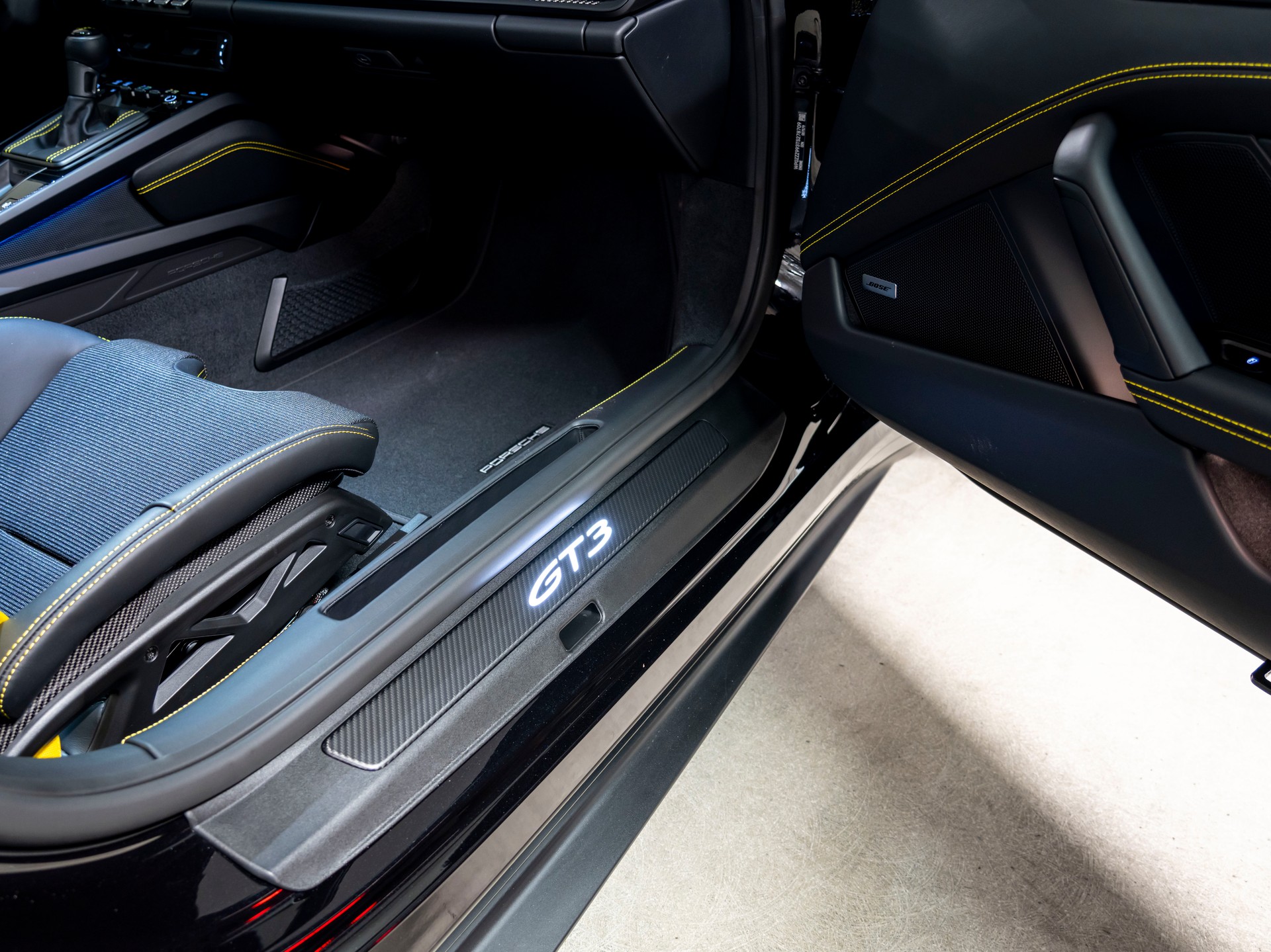 PORSCHE 911 Carrera GT3 Touring-image-29