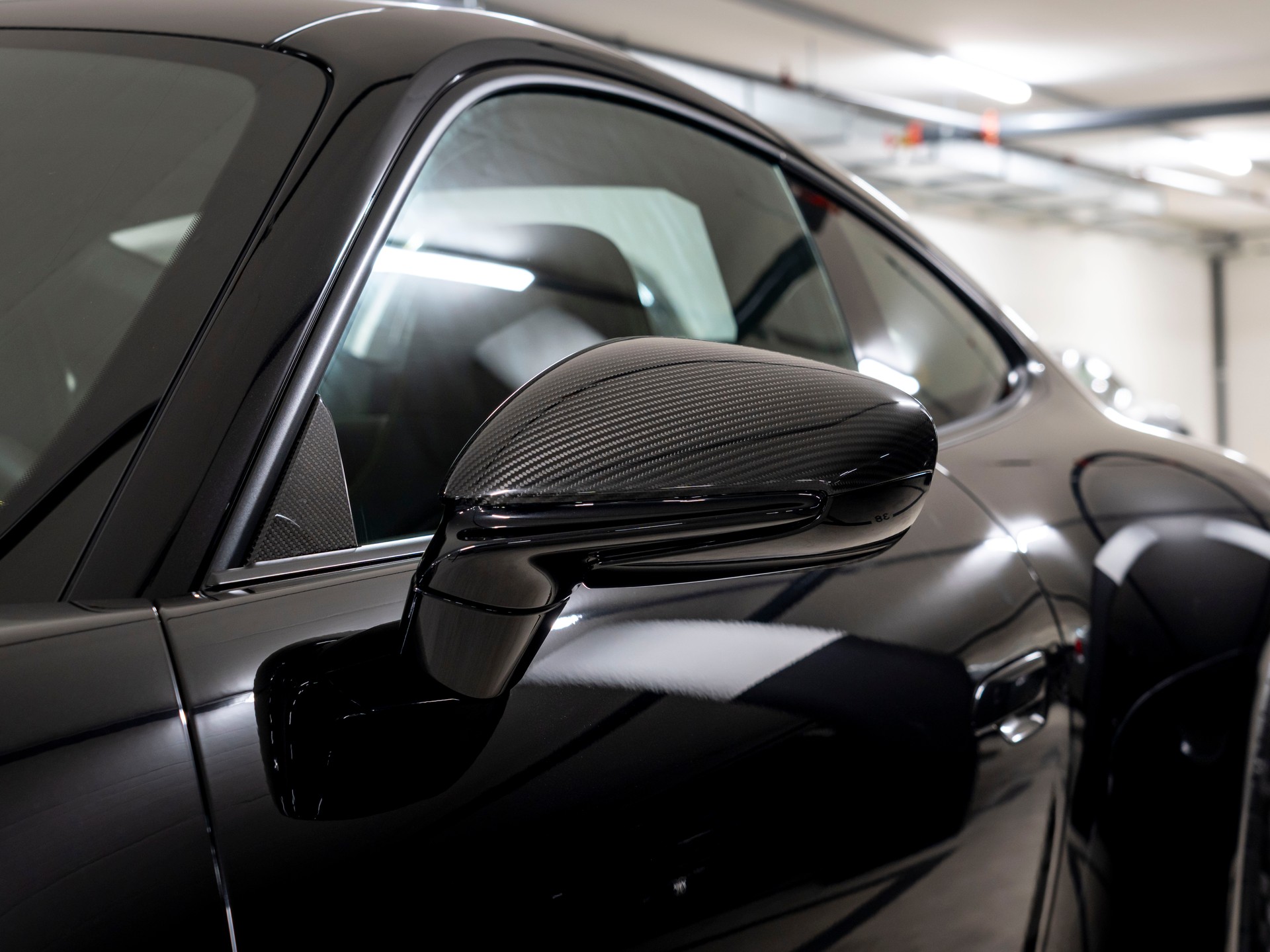 PORSCHE 911 Carrera GT3 Touring-image-9