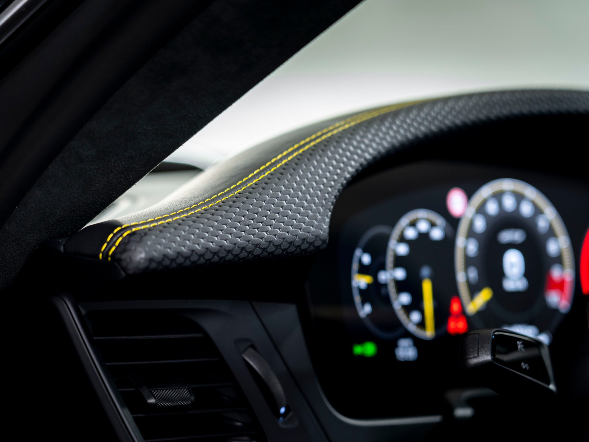PORSCHE 911 Carrera GT3 Touring-image-14