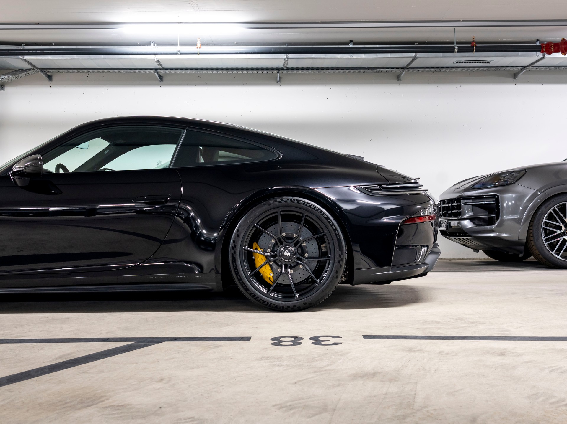 PORSCHE 911 Carrera GT3 Touring-image-6