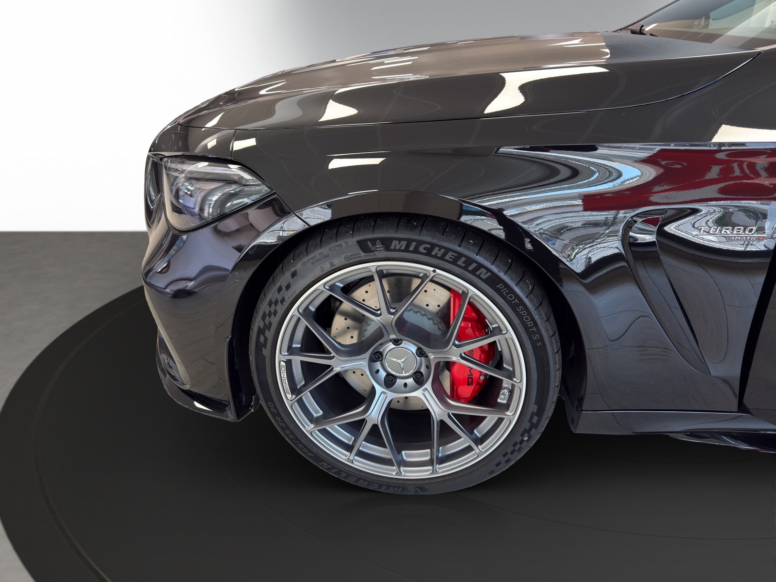 MERCEDES-BENZ CLE AMG 53 Cabrio 4Matic+ 9G-Tronic-image-5