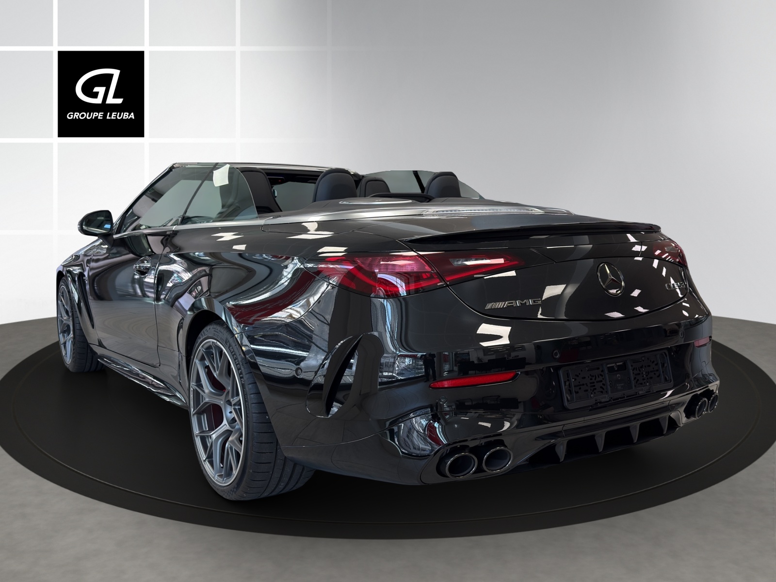 MERCEDES-BENZ CLE AMG 53 Cabrio 4Matic+ 9G-Tronic-image-2