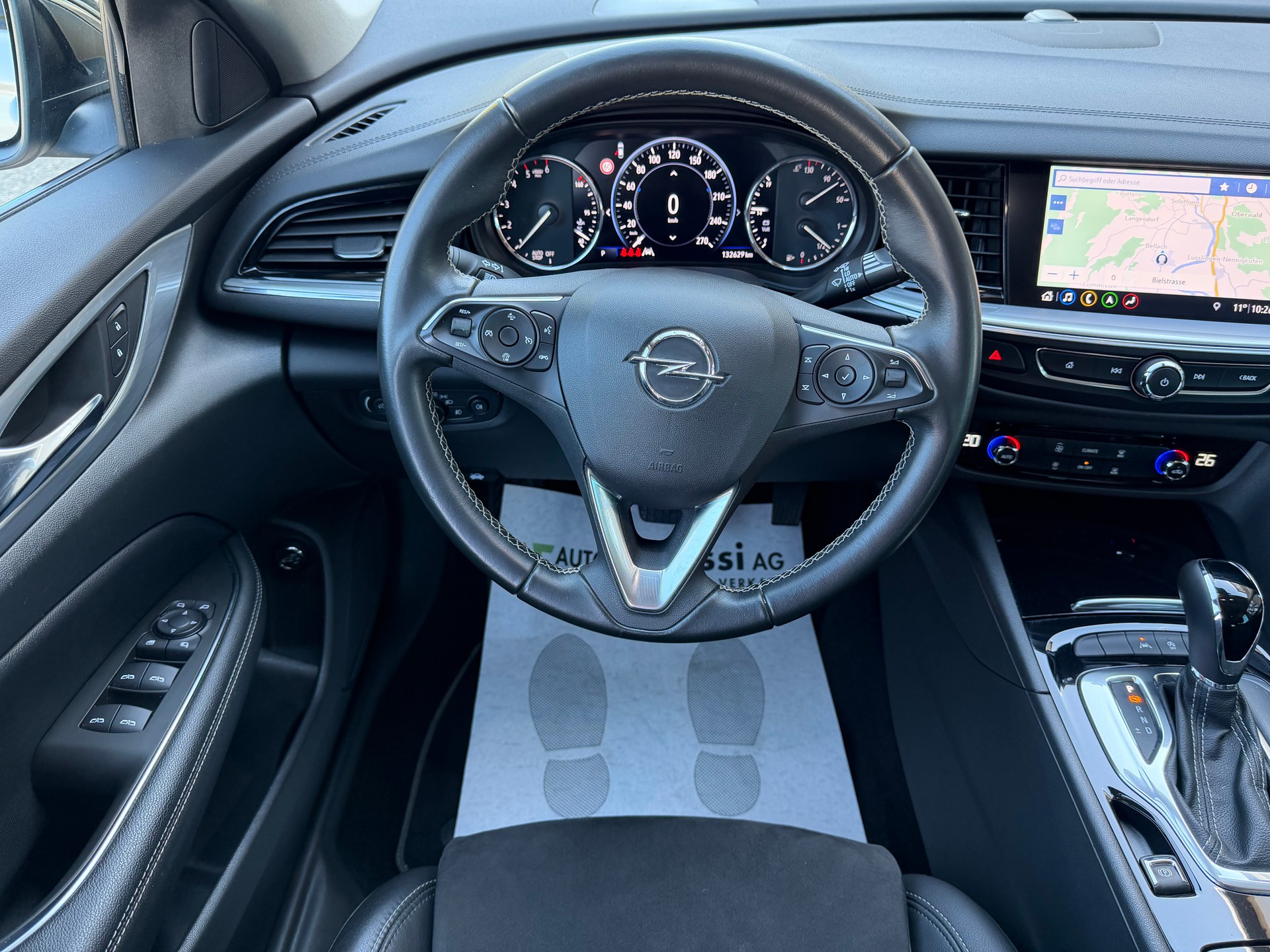 OPEL Insignia 2.0 CDTI Sports Tourer Business Automatic-image-13