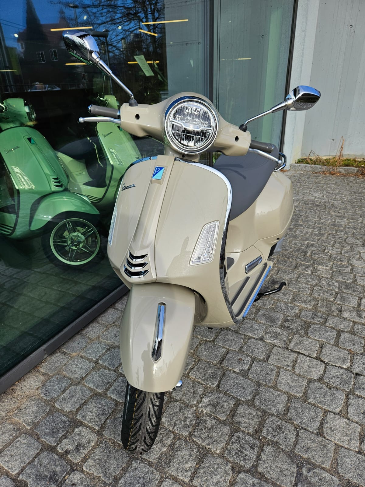 PIAGGIO Vespa GTS 310 RST E5+-showroom-element-3