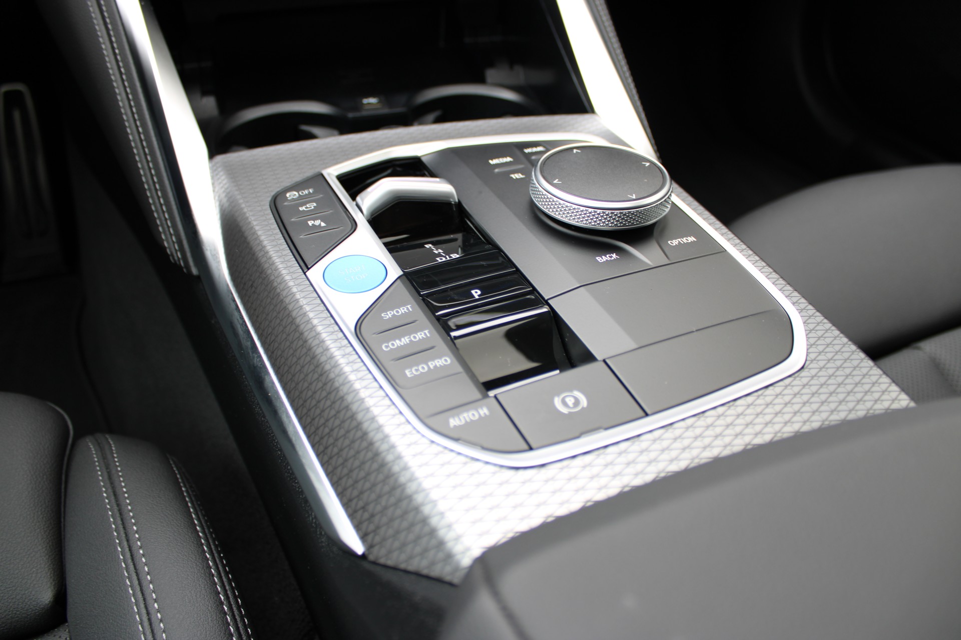 BMW i4 M60 M Sport Pro-image-16