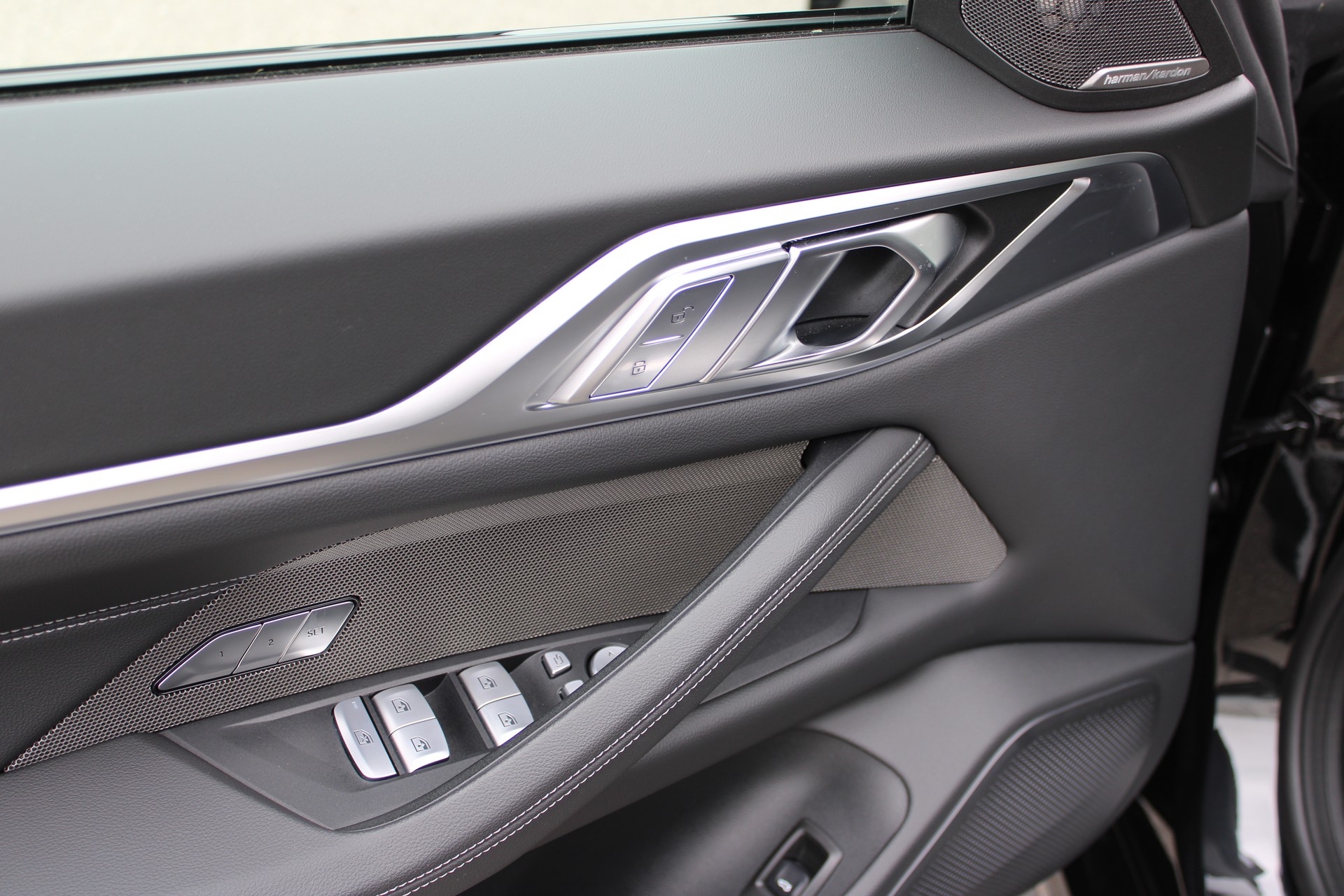 BMW i4 M60 M Sport Pro-image-10