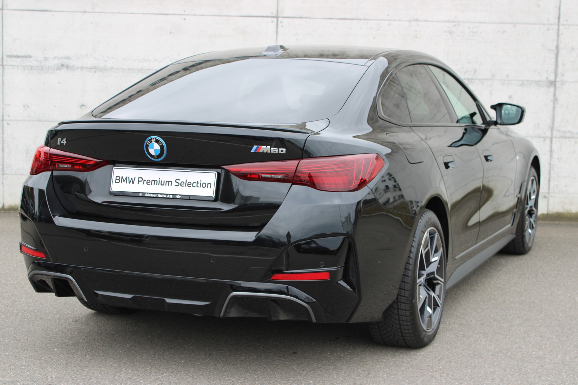 BMW i4 M60 M Sport Pro-image-5