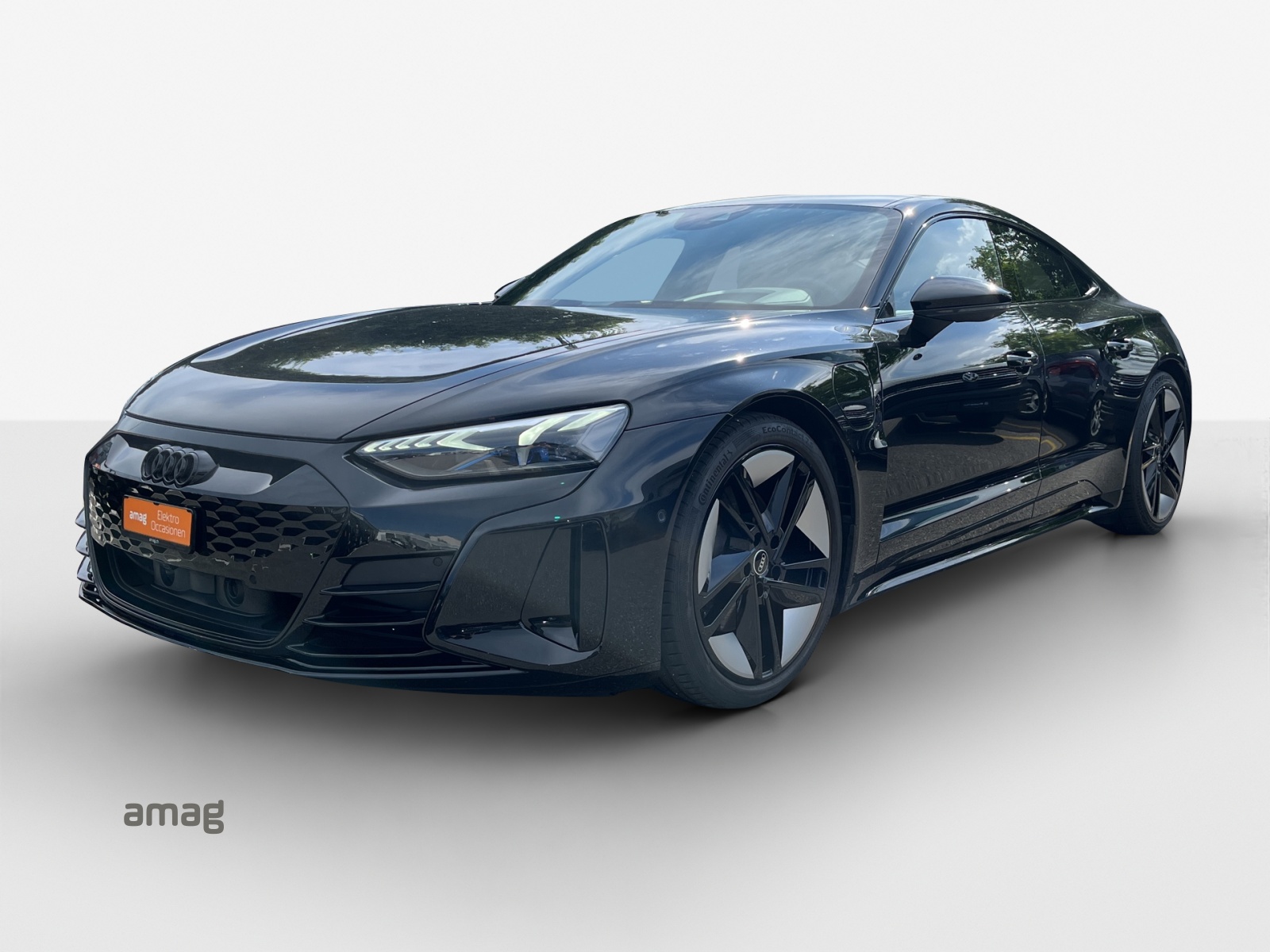 AUDI e-tron GT quattro-image-0