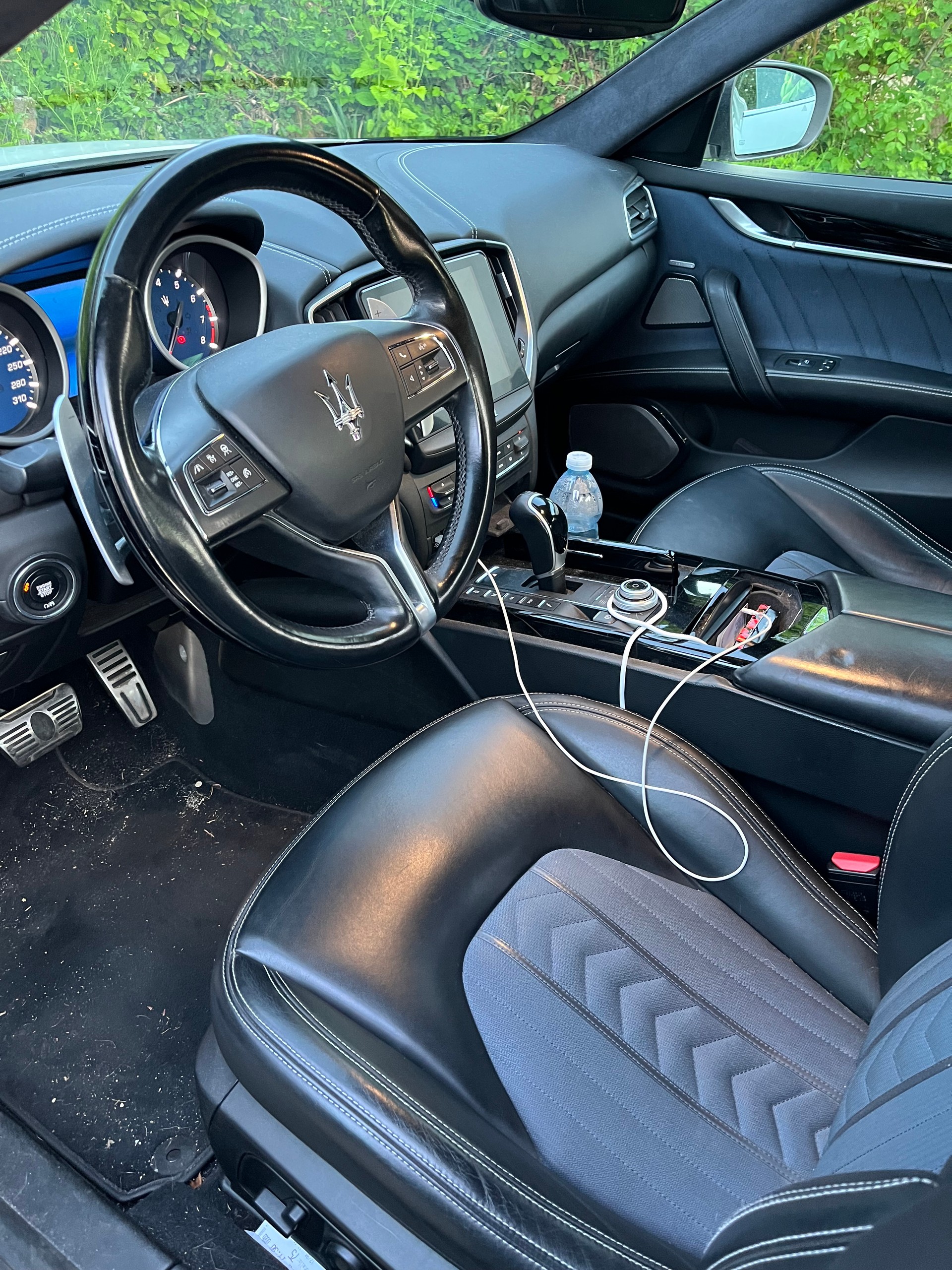 MASERATI Ghibli 3.0 V6 GranLusso Automatica-image-3