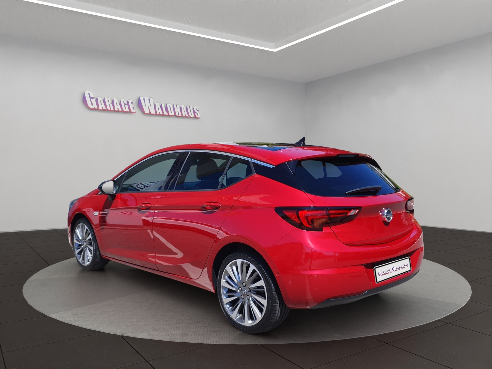 OPEL Astra 1.2i Turbo Edition-image-2