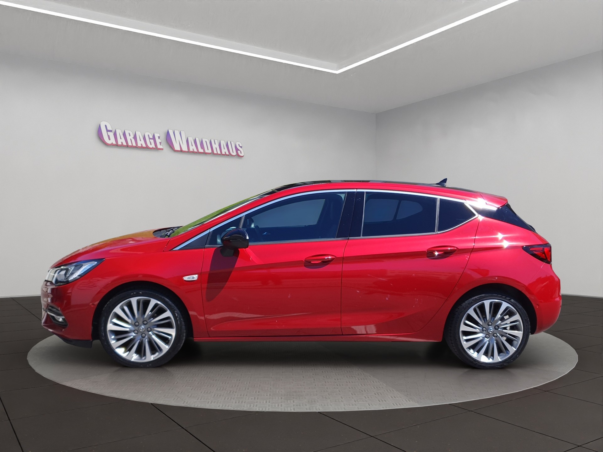 OPEL Astra 1.2i Turbo Edition-image-1