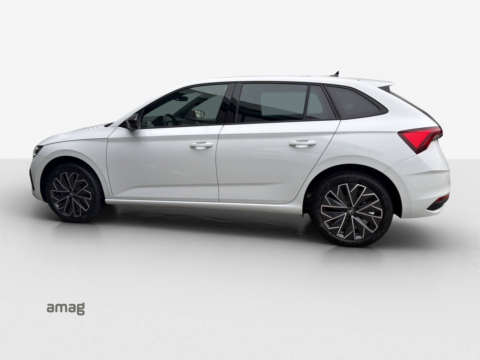 SKODA Scala Dynamic 1.5 TSI 150 PS 7DSG-image-1