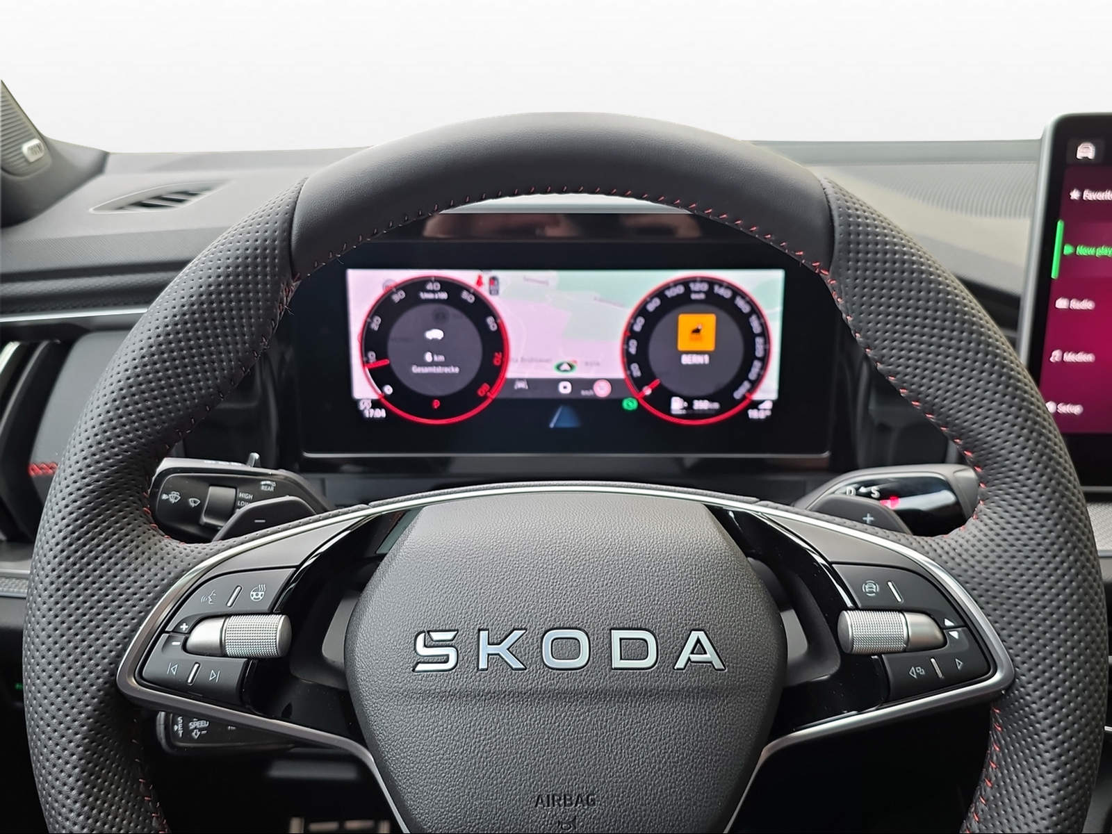 SKODA Kodiaq 2.0 TSI RS 4x4-image-4
