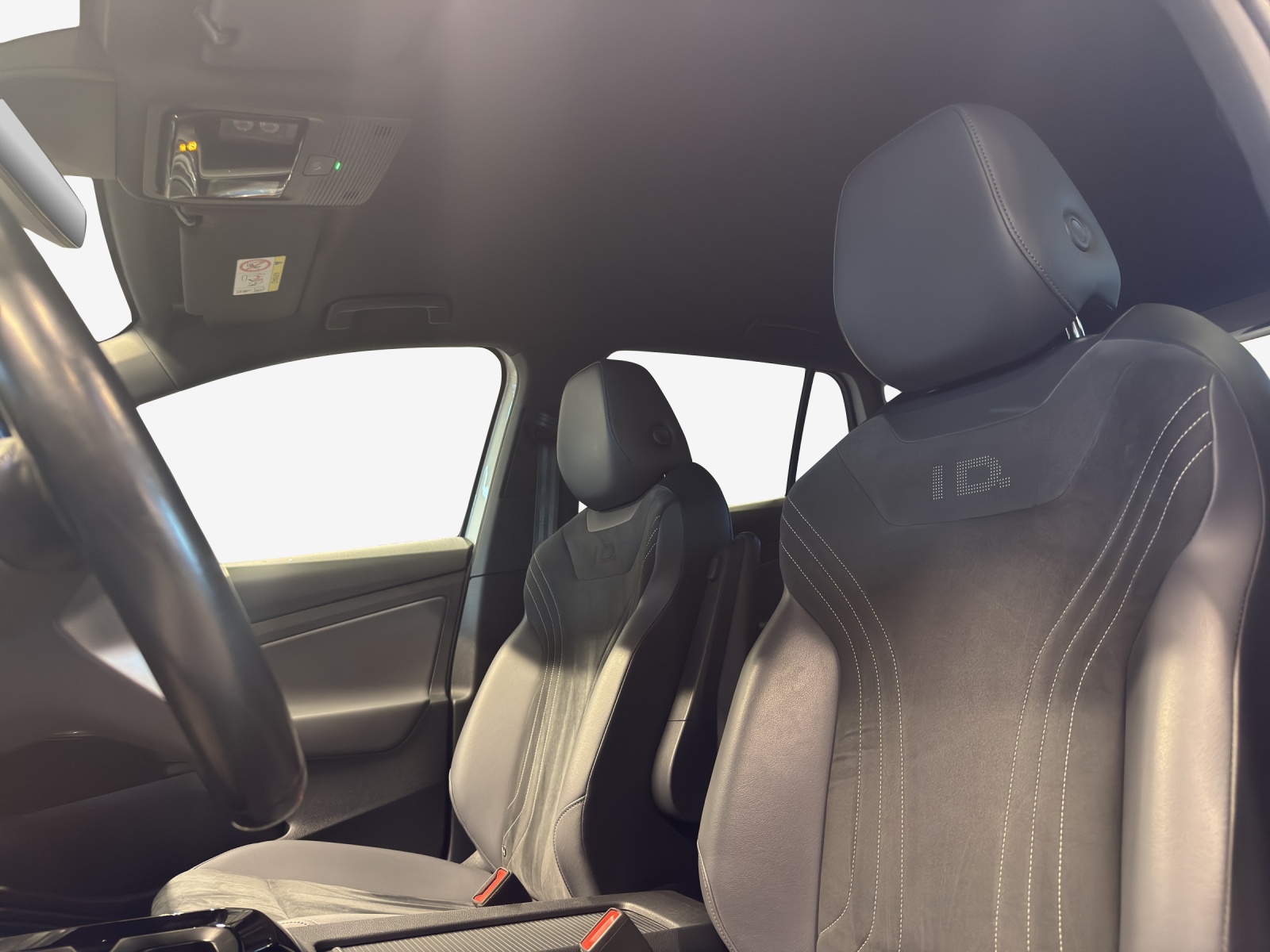 VW ID.4 Pro Performance 77 kWh-image-16