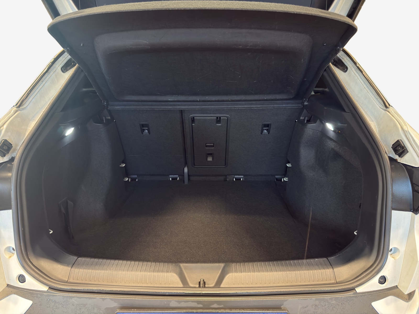 VW ID.4 Pro Performance 77 kWh-image-13