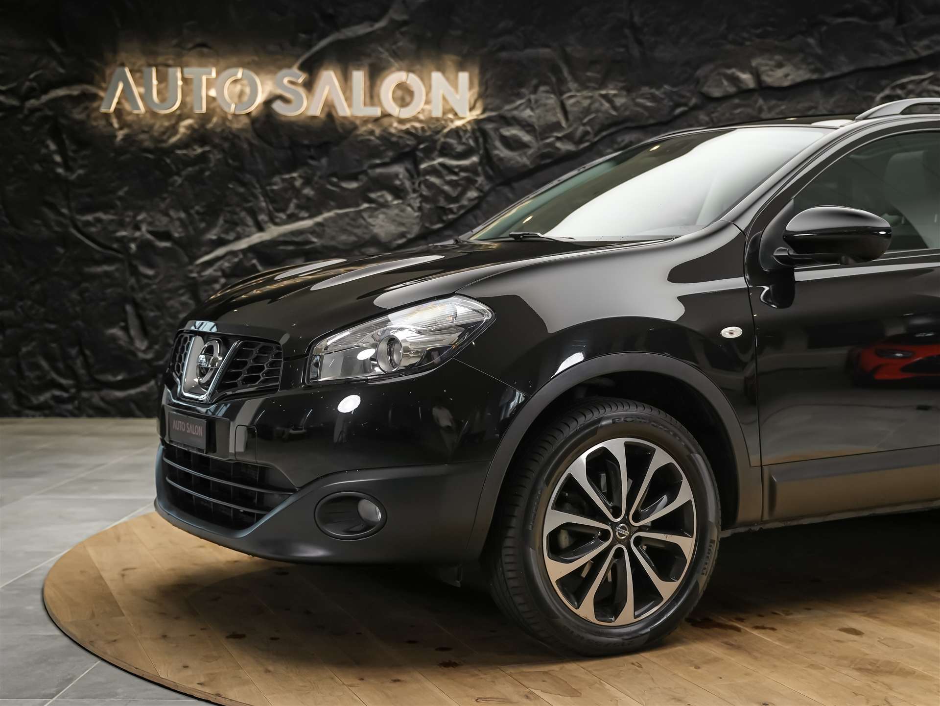 NISSAN Qashqai 2.0 16V 360 4x4 *Panorama*Leder/Alcantara*360° Kamera*-image-15