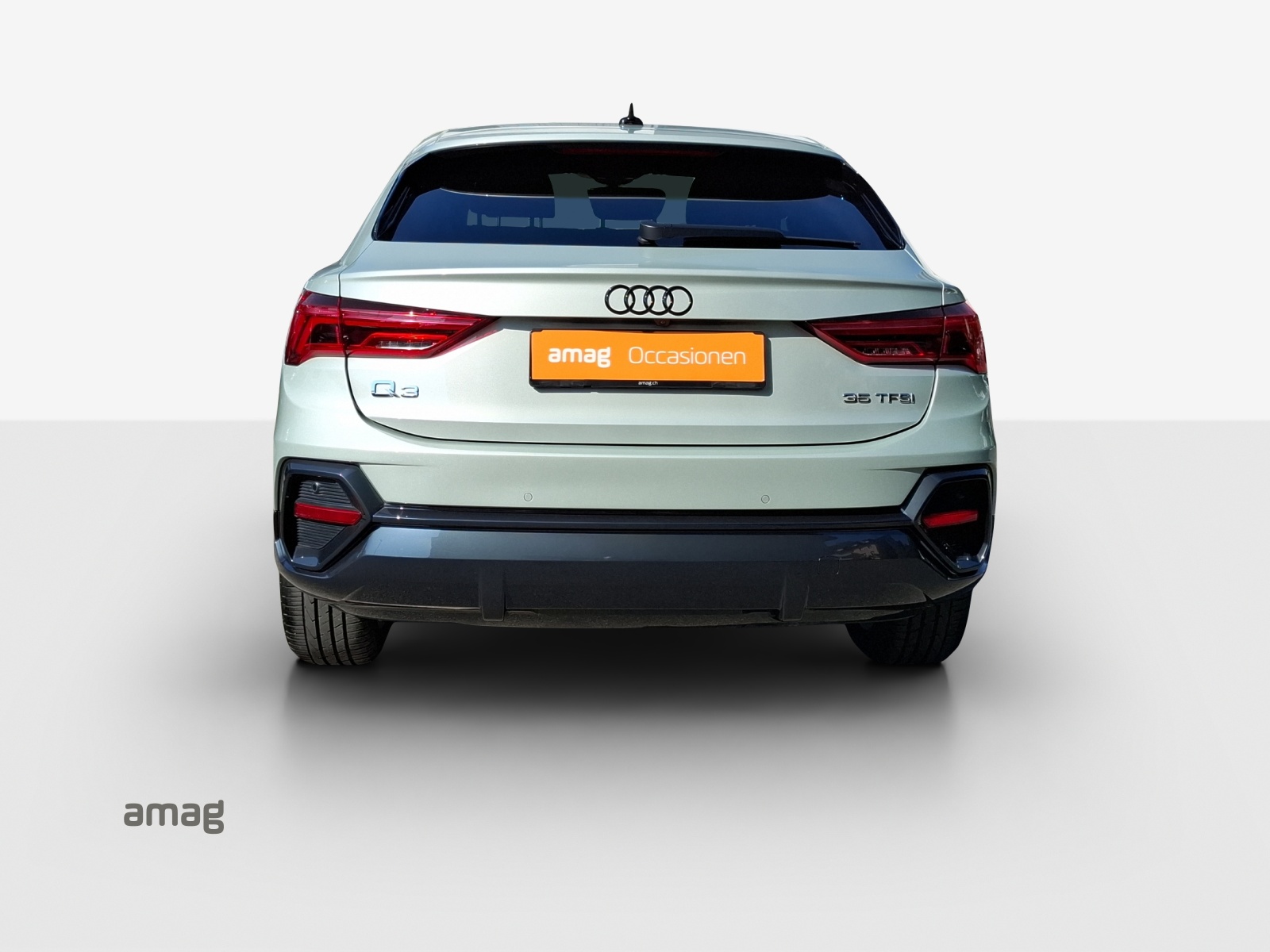 AUDI Q3 Sportback 35 TFSI Attraction S-tronic-image-3