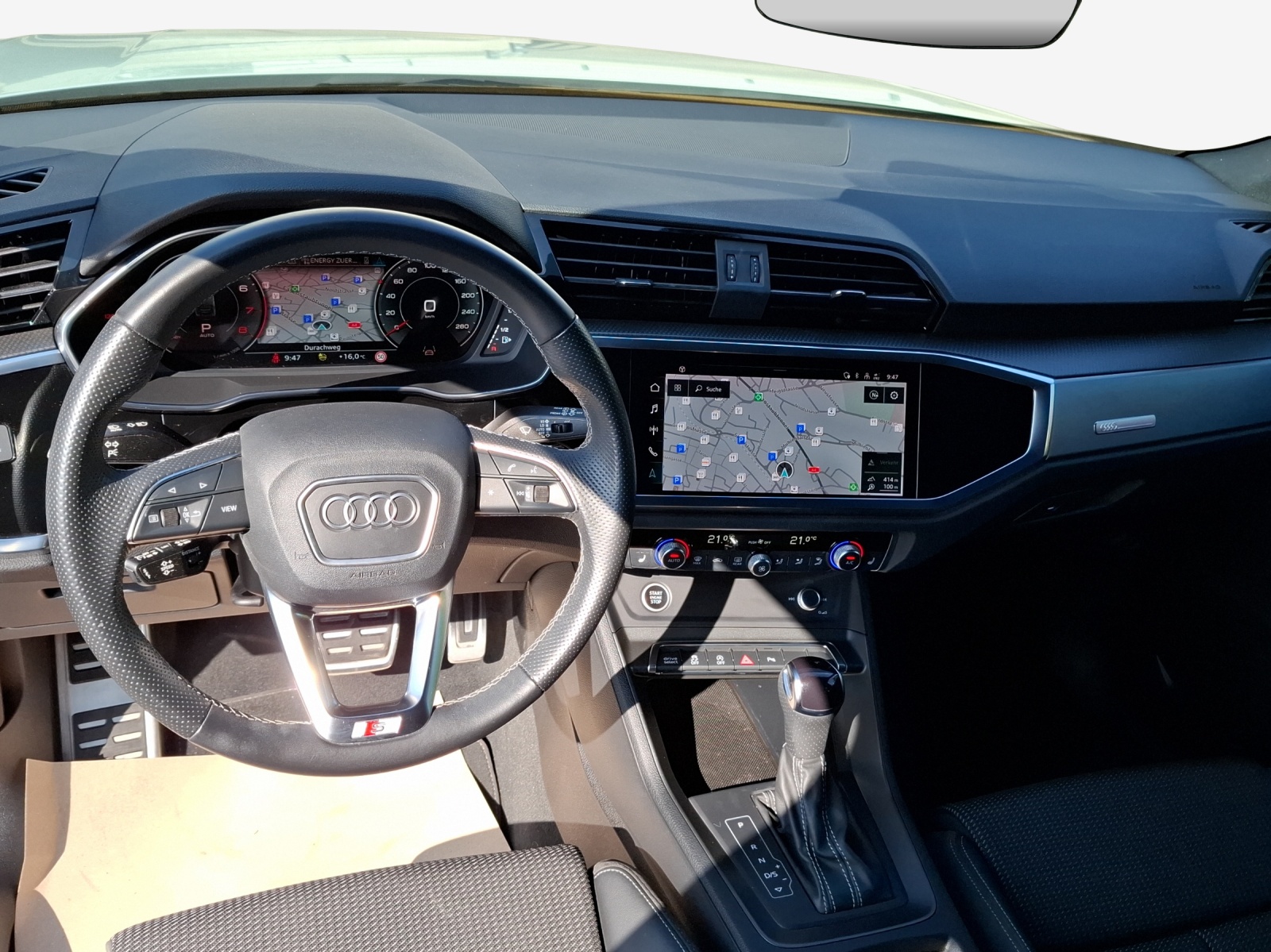 AUDI Q3 Sportback 35 TFSI Attraction S-tronic-image-8