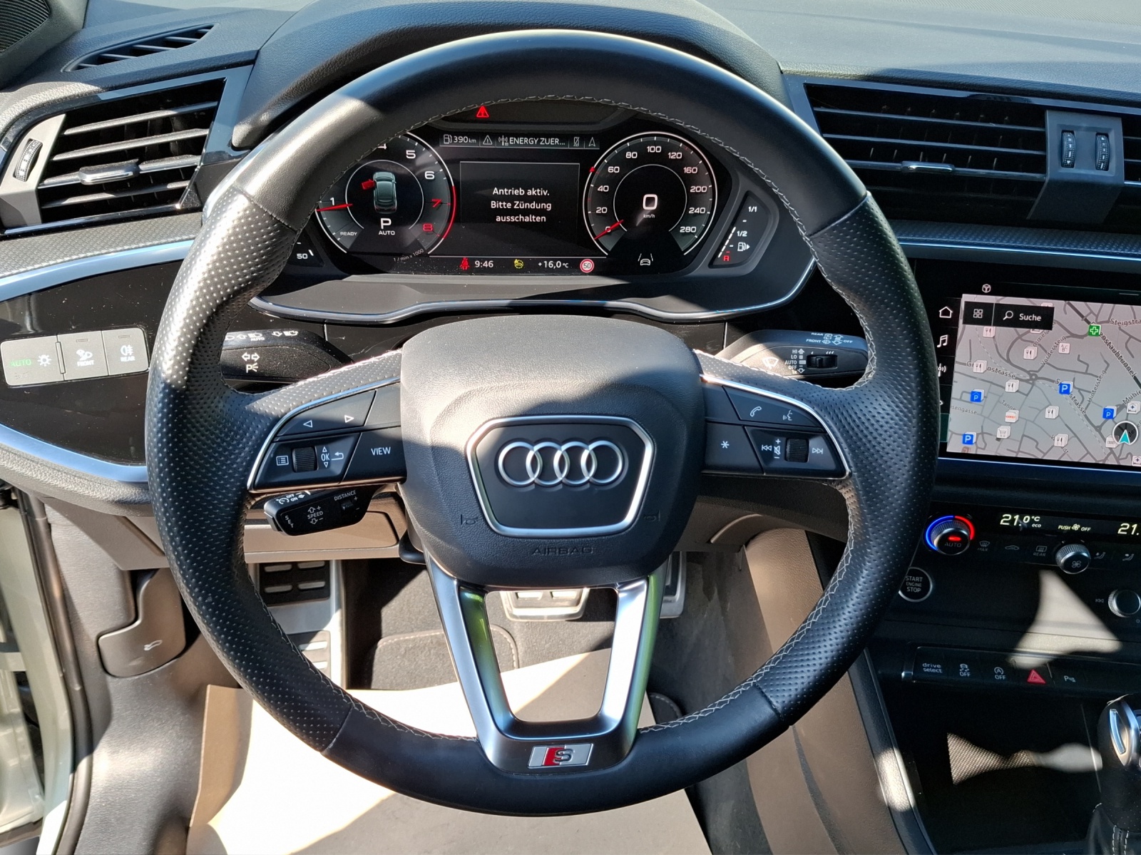 AUDI Q3 Sportback 35 TFSI Attraction S-tronic-image-9