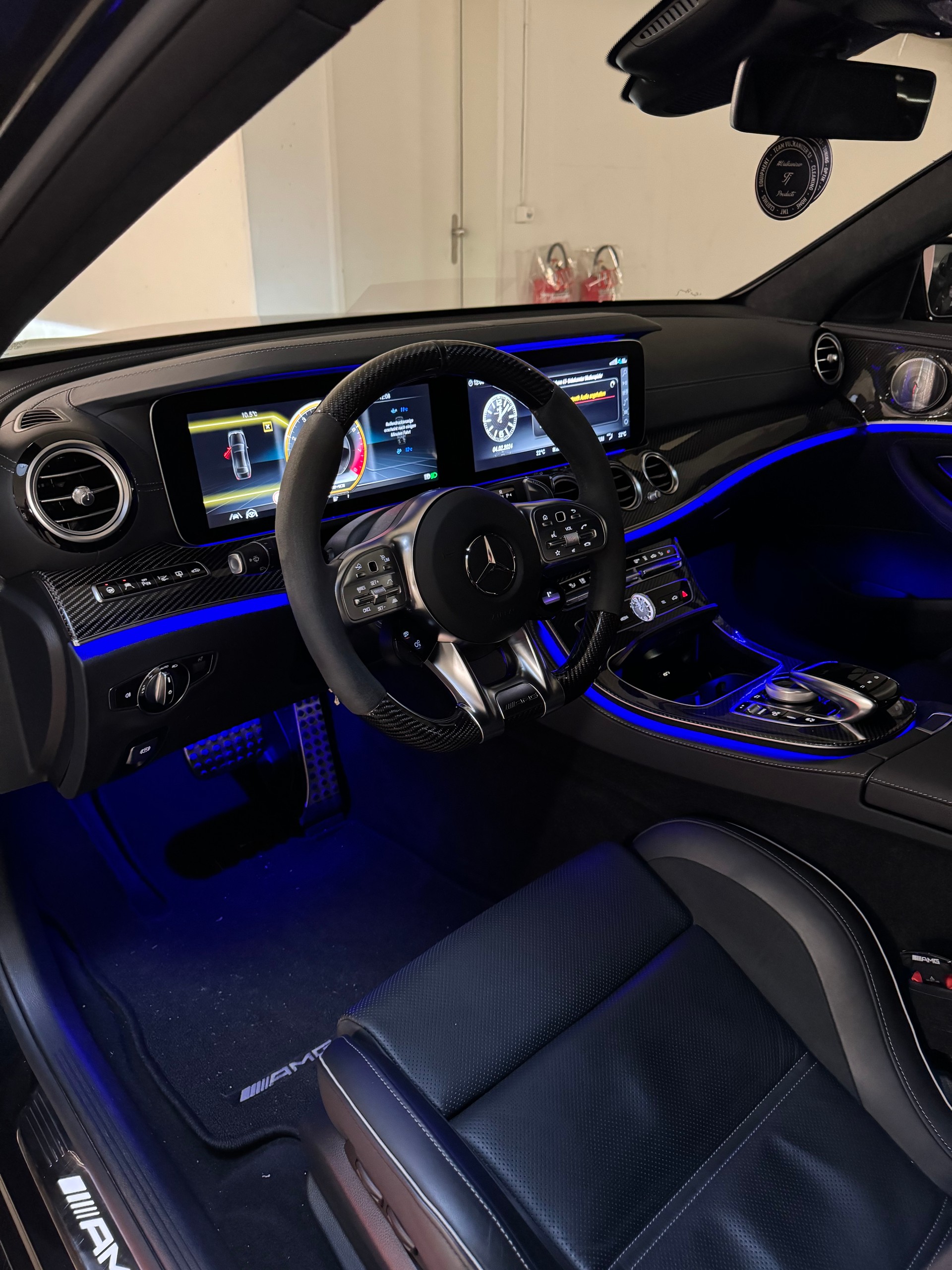 MERCEDES-BENZ E 63 S AMG 4matic+-image-3