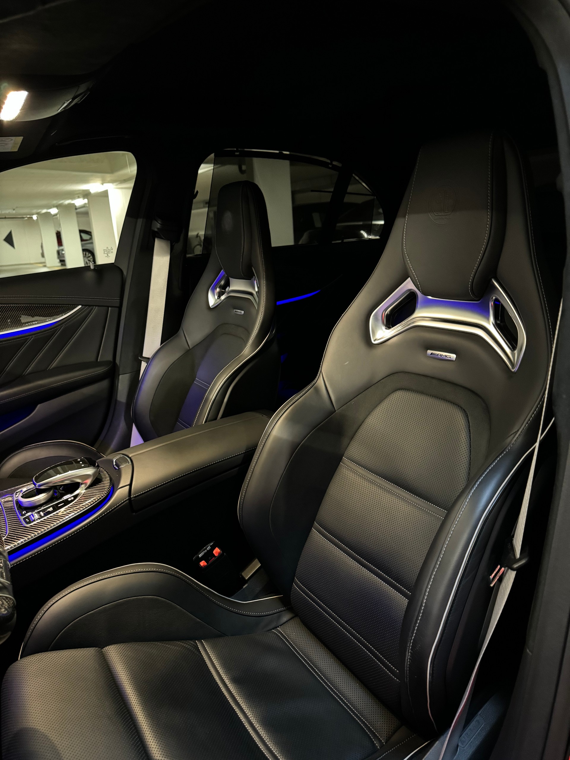 MERCEDES-BENZ E 63 S AMG 4matic+-image-4