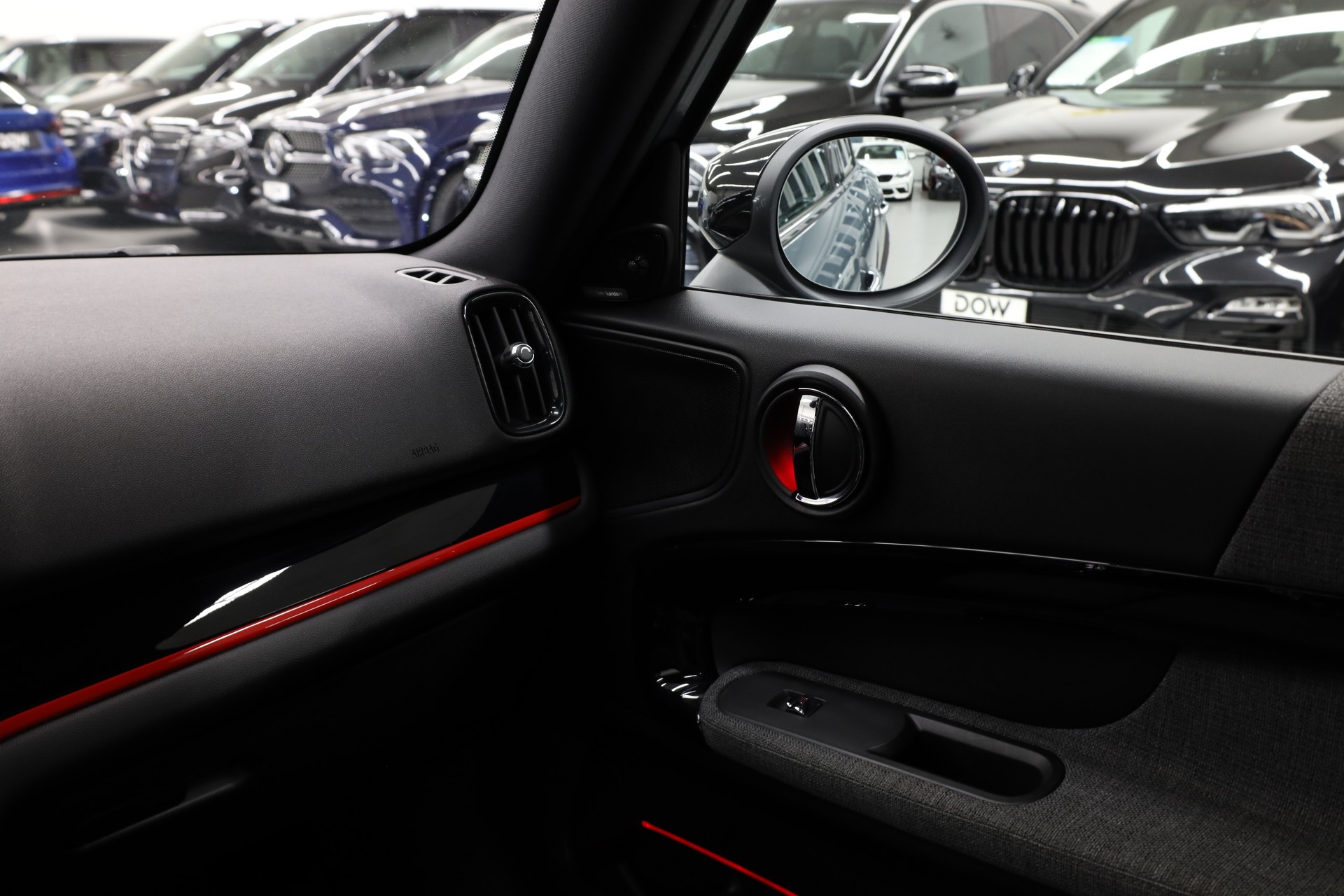 MINI Countryman F60 1.5i Cooper S E ALL4-image-21