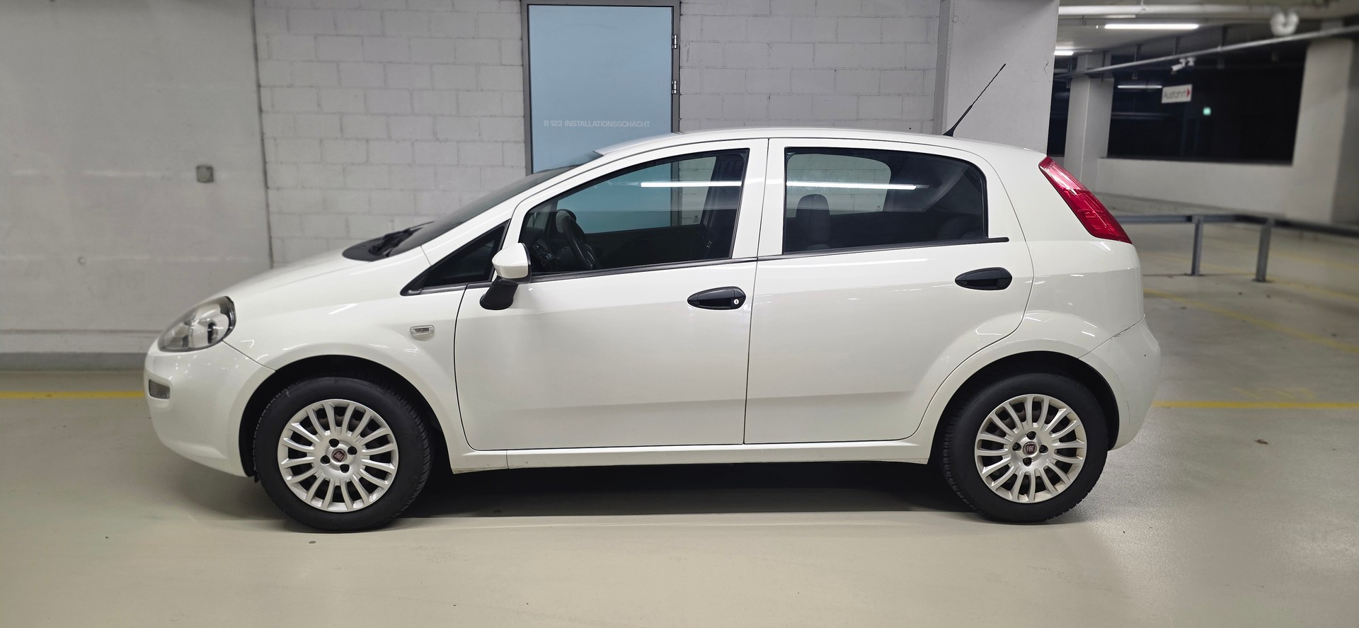 FIAT Punto 1.2 MyStyle-image-1