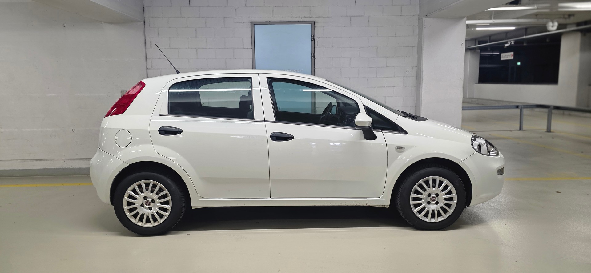 FIAT Punto 1.2 MyStyle-image-5