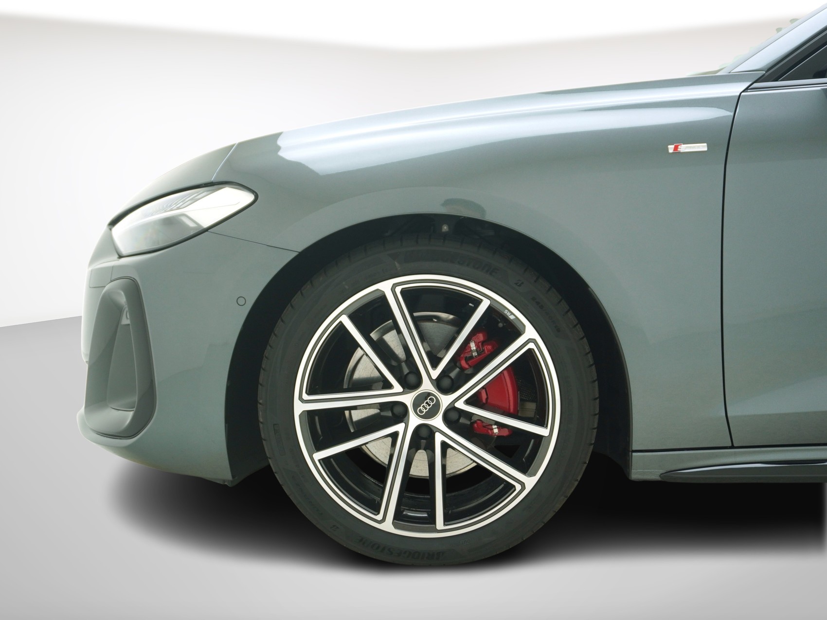 AUDI A5 Avant 2.0 40 TFSi S line quattro S-Tronic-image-9