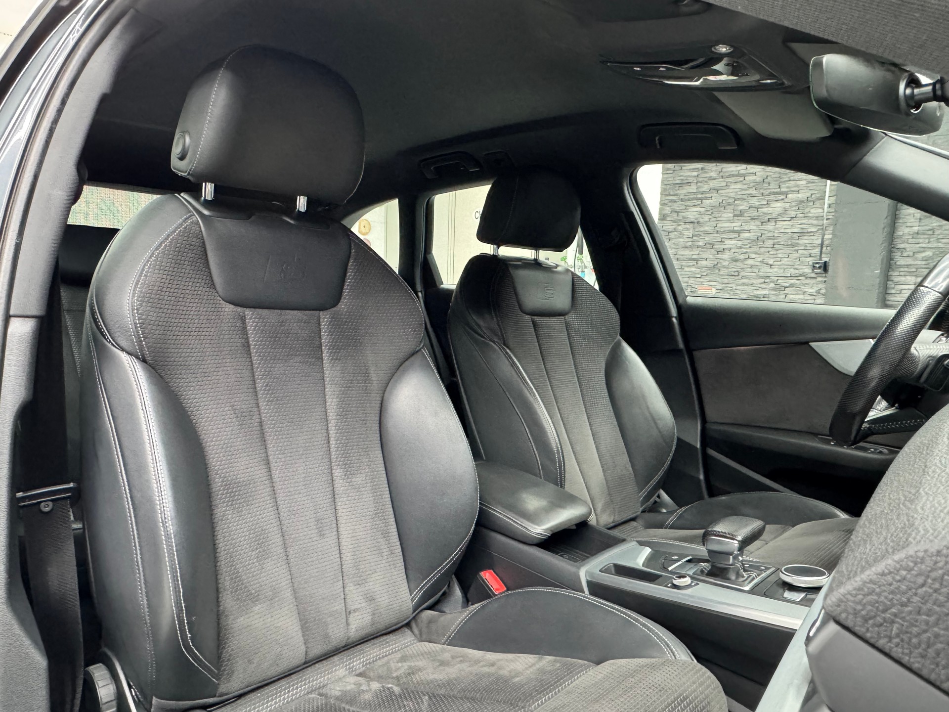 AUDI A4 Avant 2.0 TDI Sport quattro S-tronic-image-10
