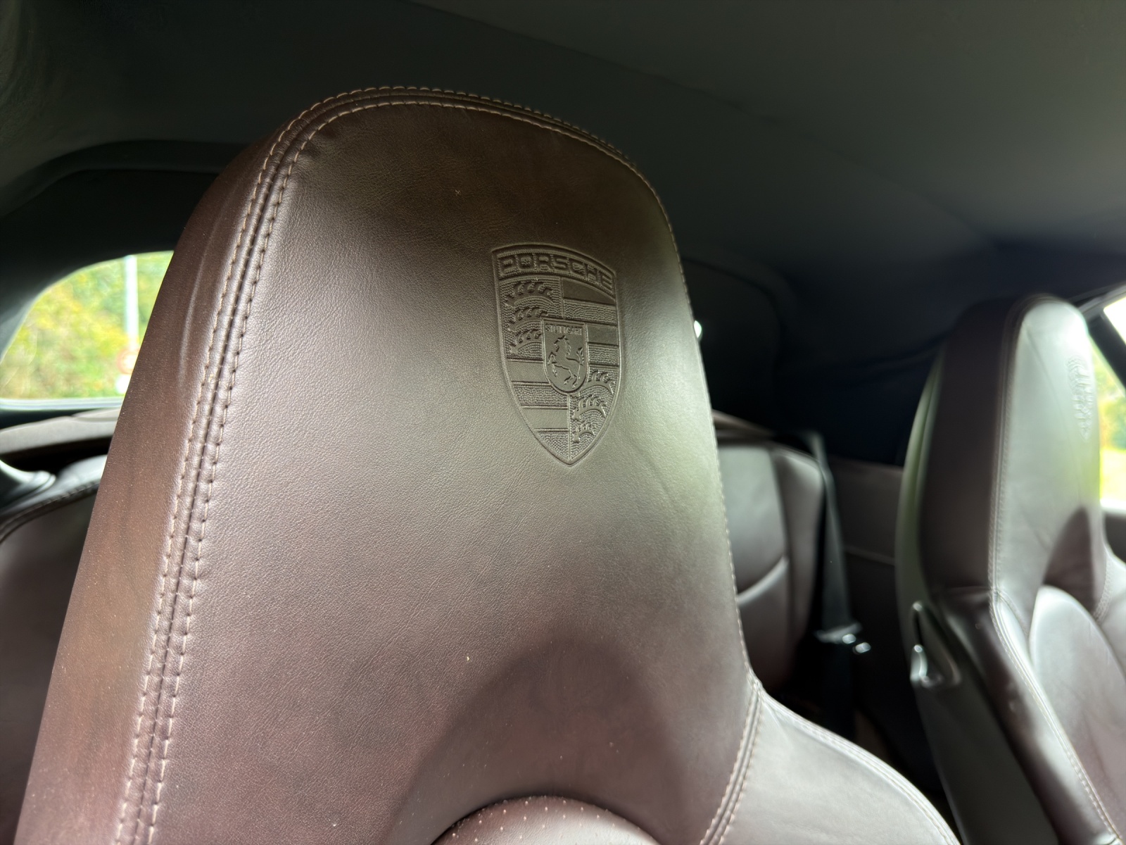 PORSCHE Turbo-image-14