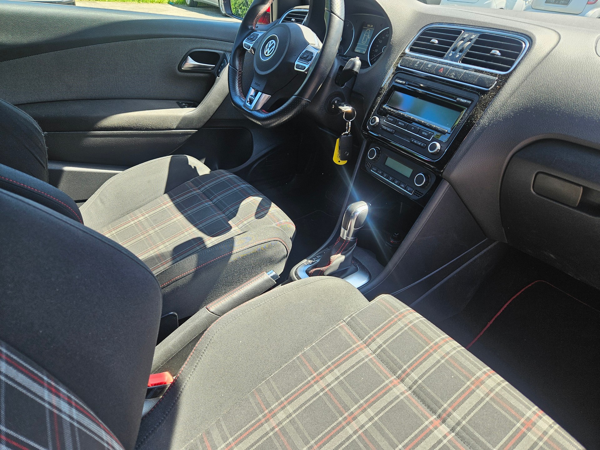VW Polo 1.4 TSI GTI DSG-image-11