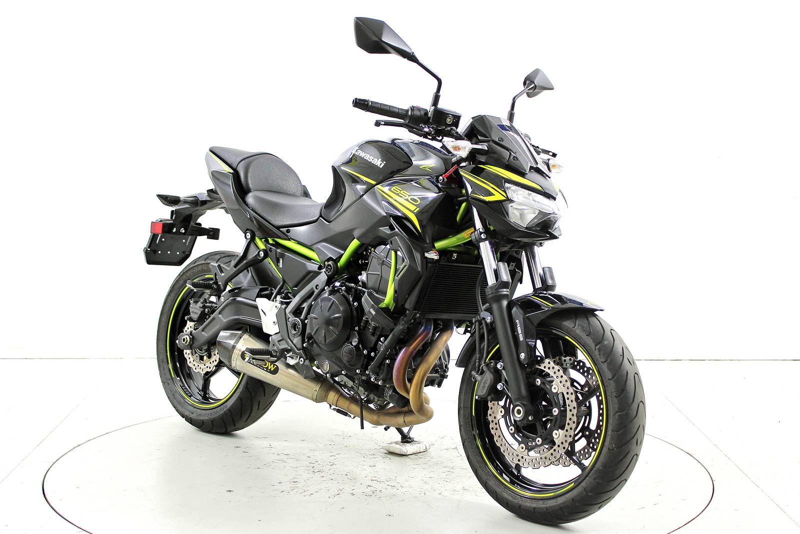 KAWASAKI Z 650 ABS-showroom-element-1