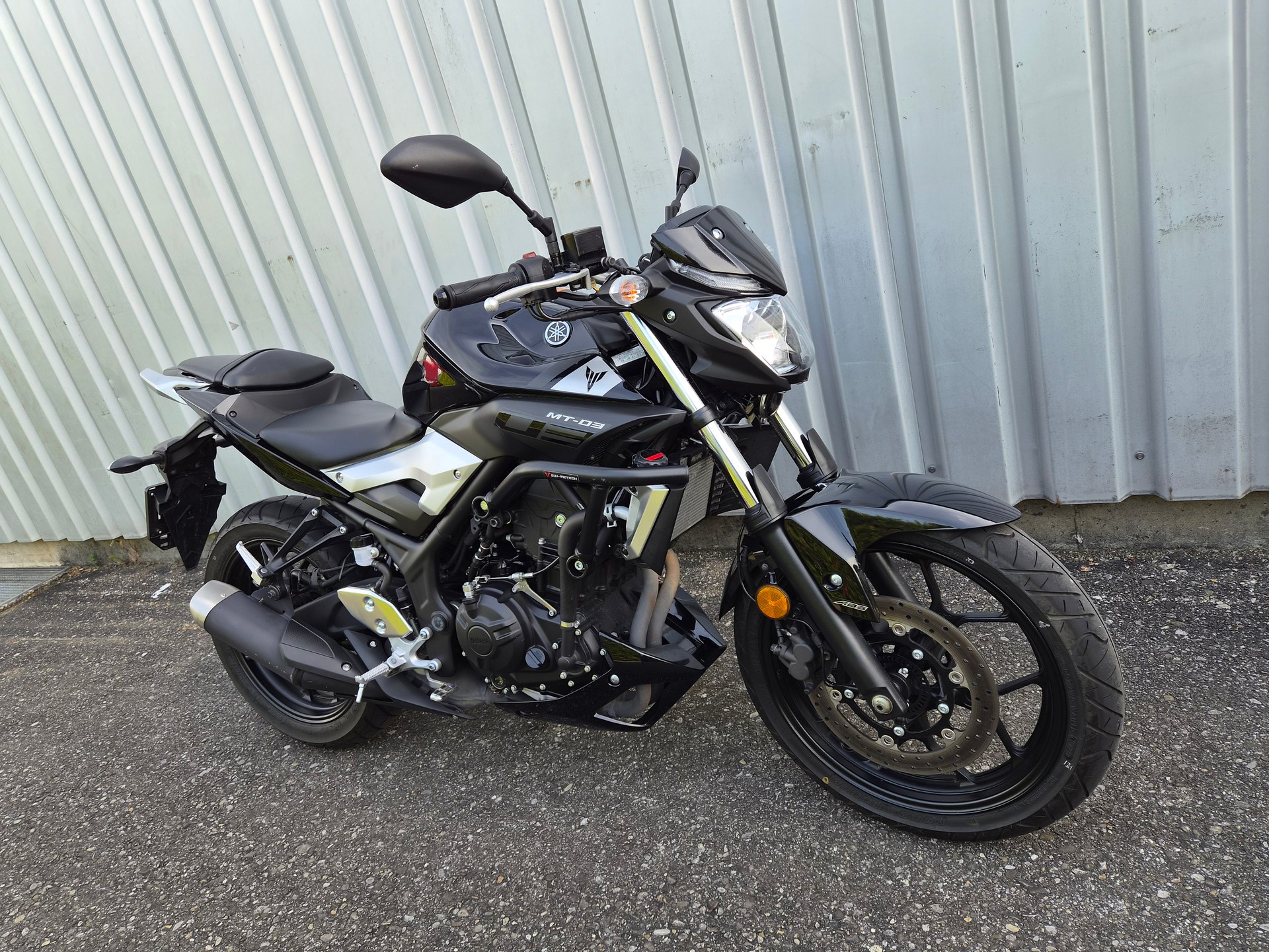 YAMAHA MT-03 ABS KUNDENAUFTRAG-showroom-element-1