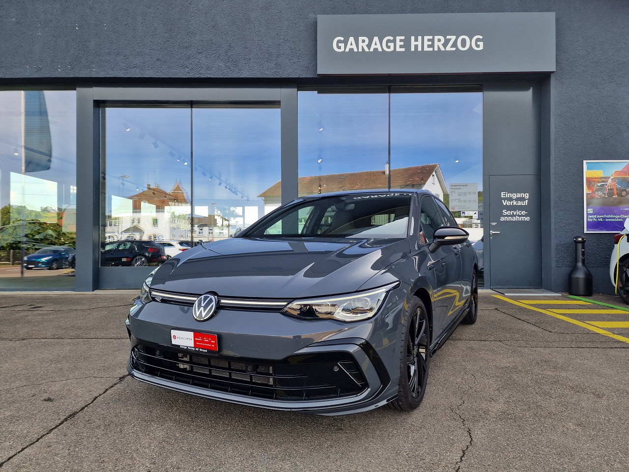 VW Golf 1.5 eTSI mHEV ACT R-Line DSG