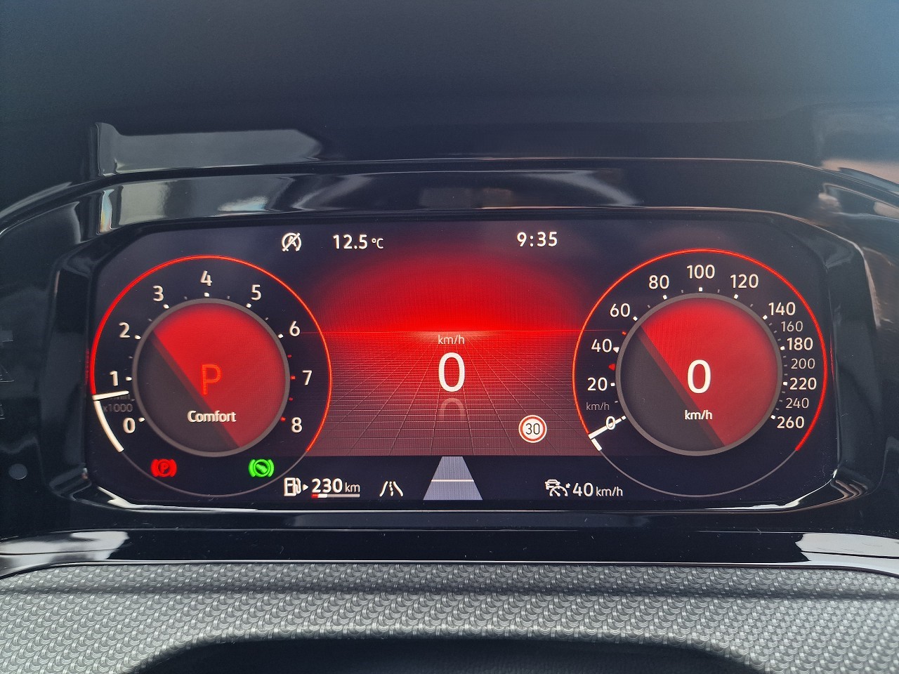 VW Golf 1.5 eTSI mHEV ACT R-Line DSG-image-15