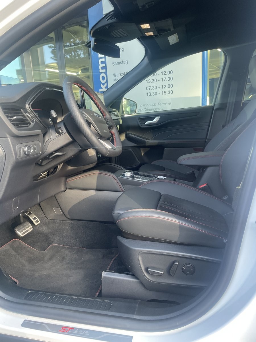 FORD Kuga 2.5 Hybrid ST-Line X 4x4-image-3